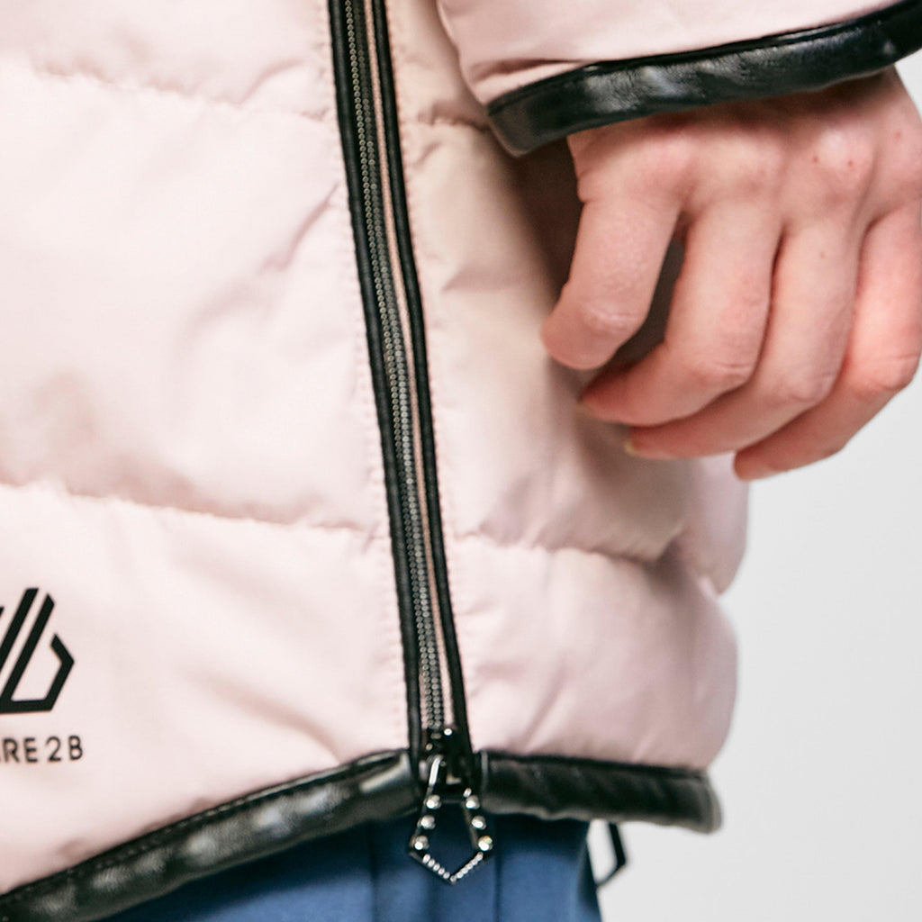 Women's Striking Waterproof Insulated Ski Jacket