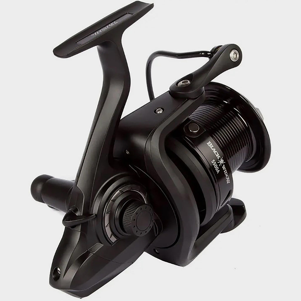 daiwa black widow reels for sale Black Daiwa Black Widow 5500A Reel – GO Outdoors