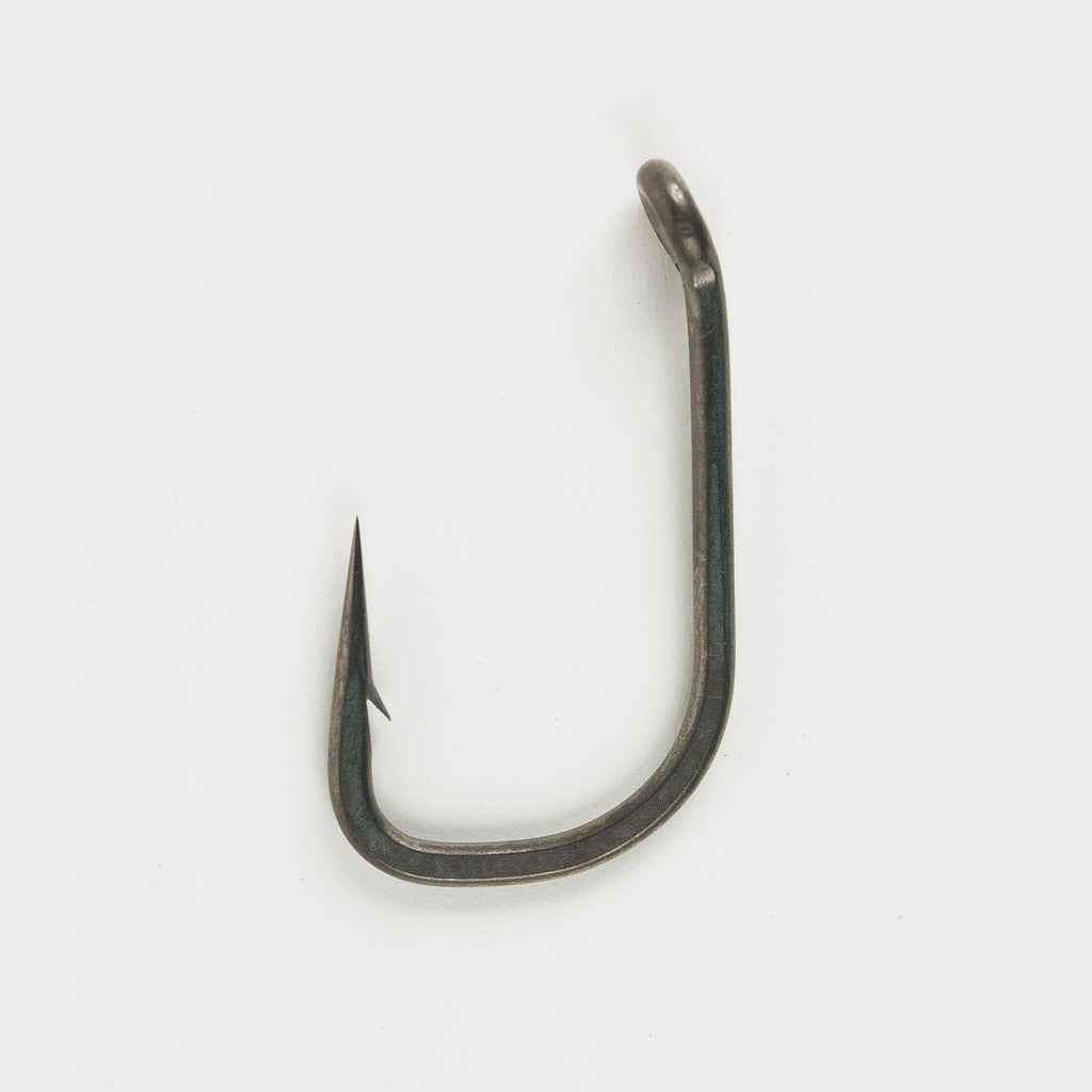 Edges Arma Wide Gape Straight Size 8