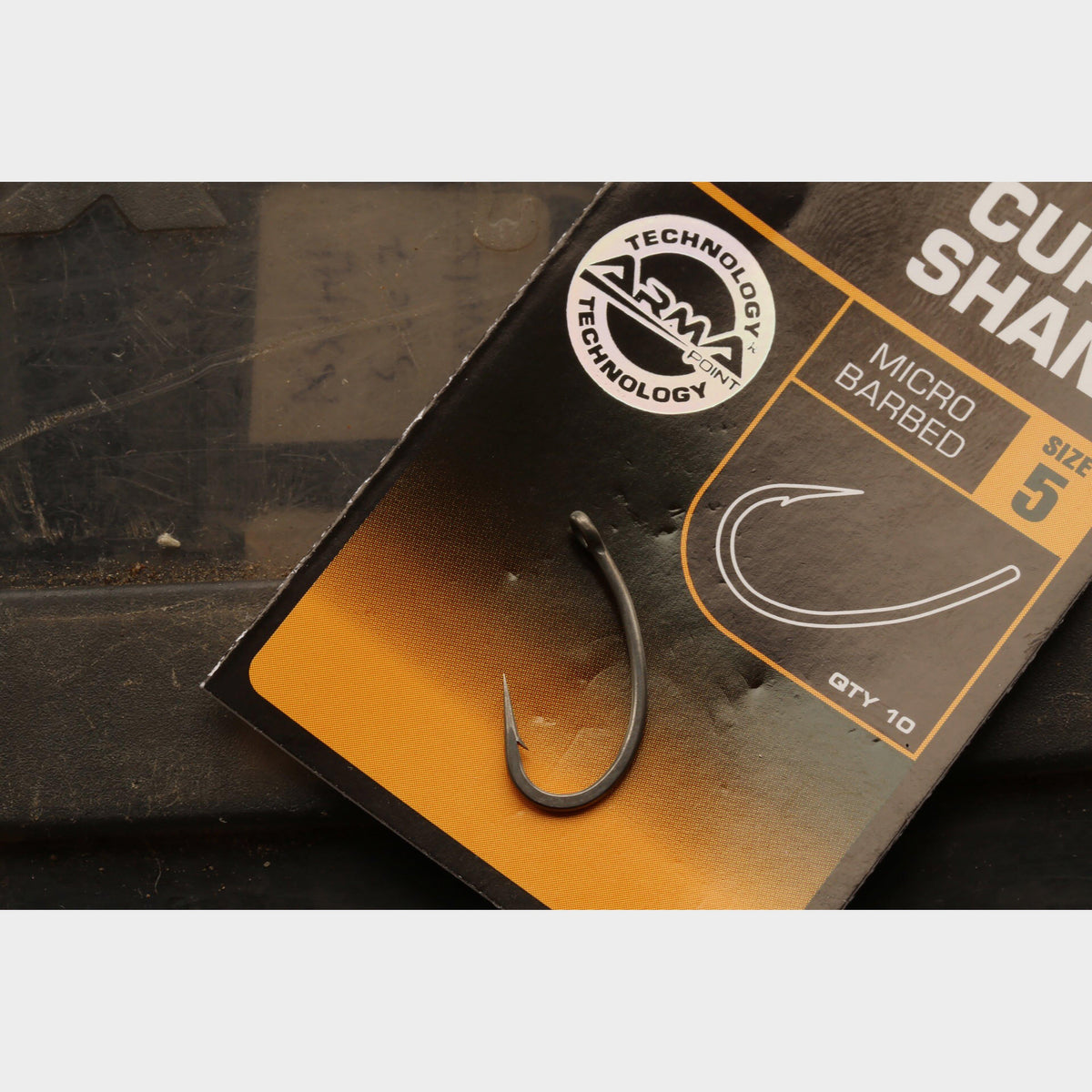Edges Armapoint Curve Shank Sz 4