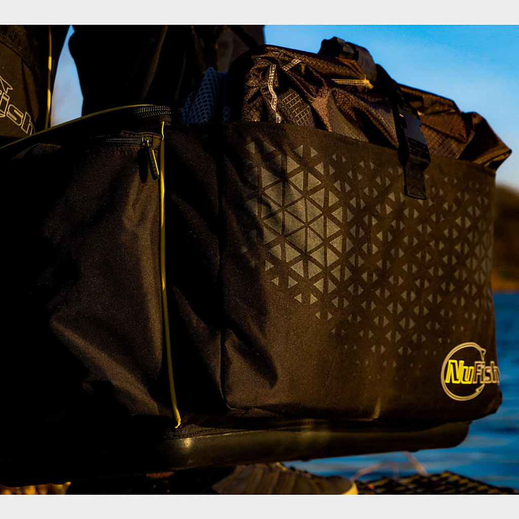 Hardbase Carryall