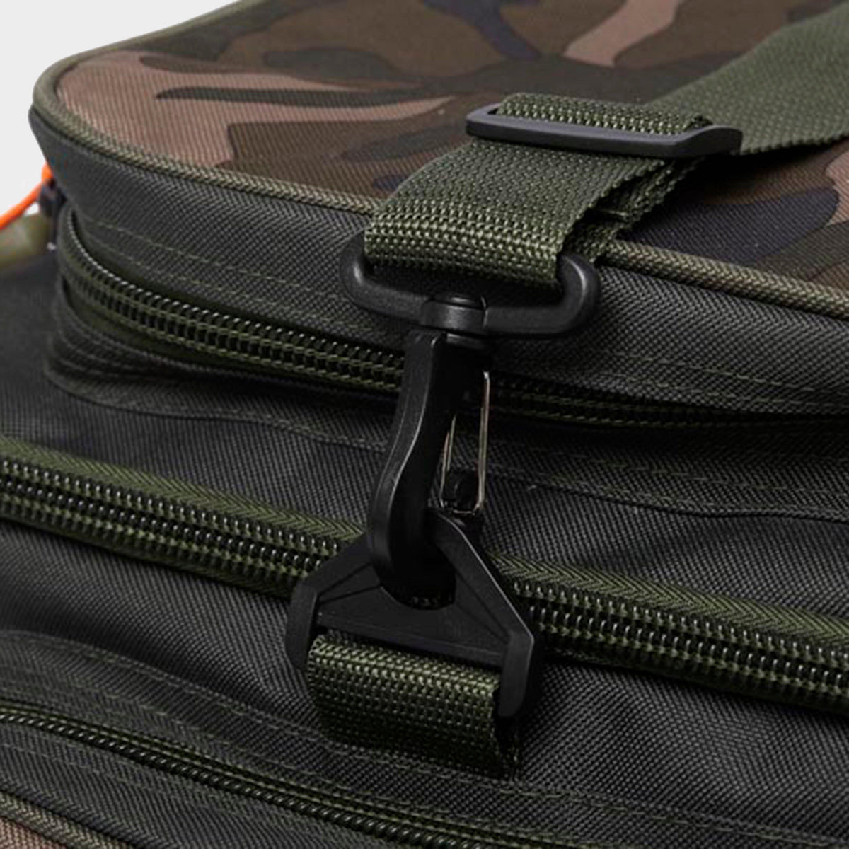 AVENGER CARRYALL M