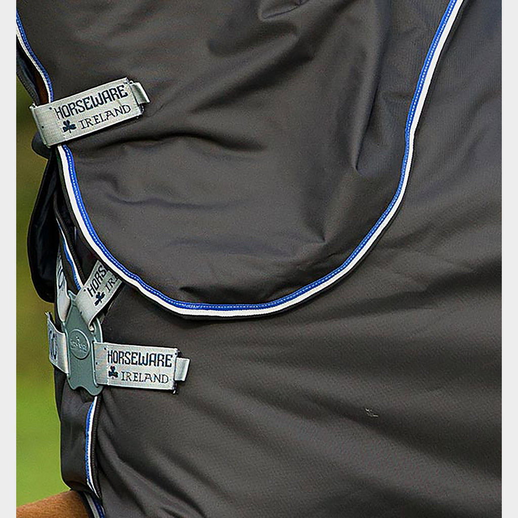 Amigo Bravo 12 Plus Lightweight Turnout Rug
