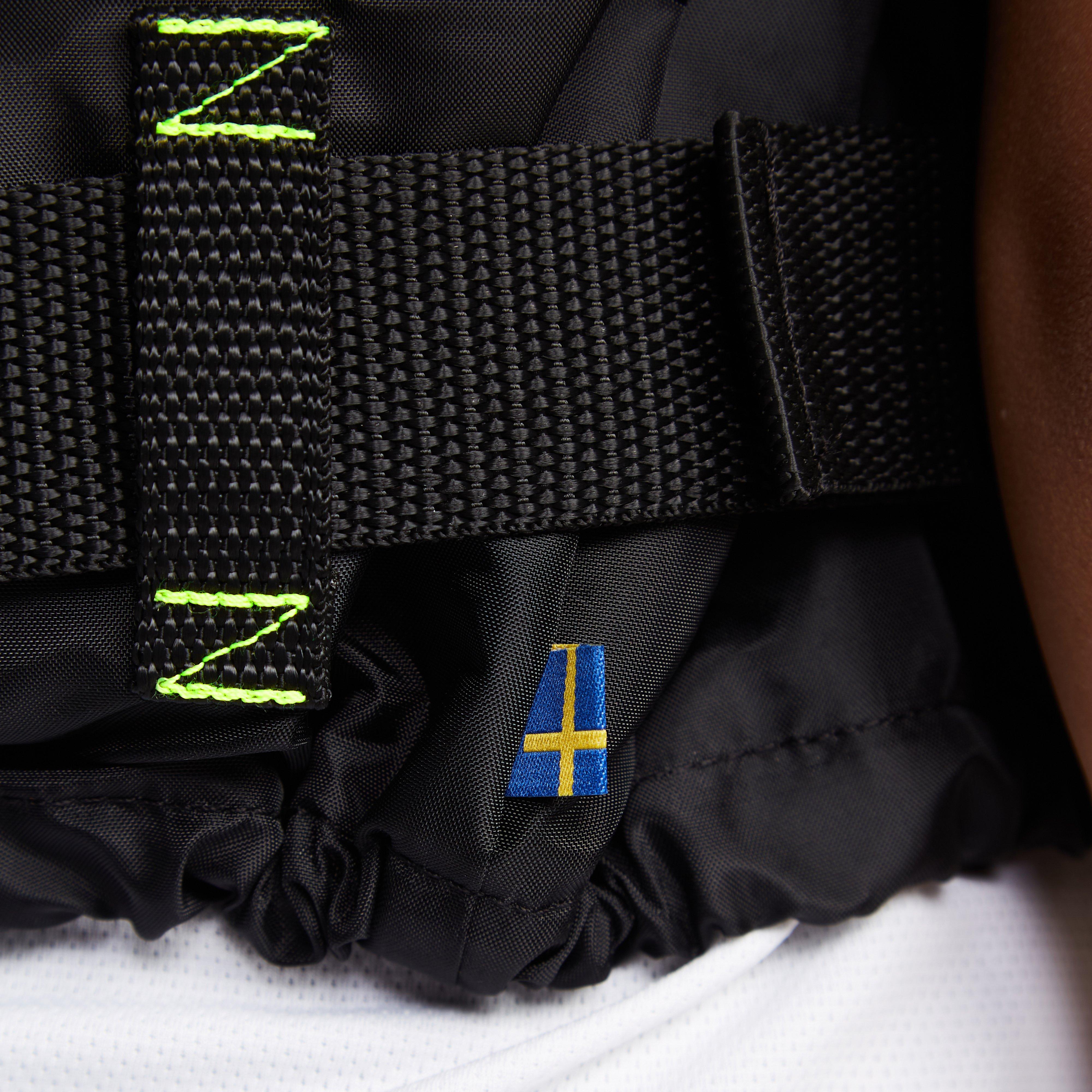 Adult’s Buoyancy Aid