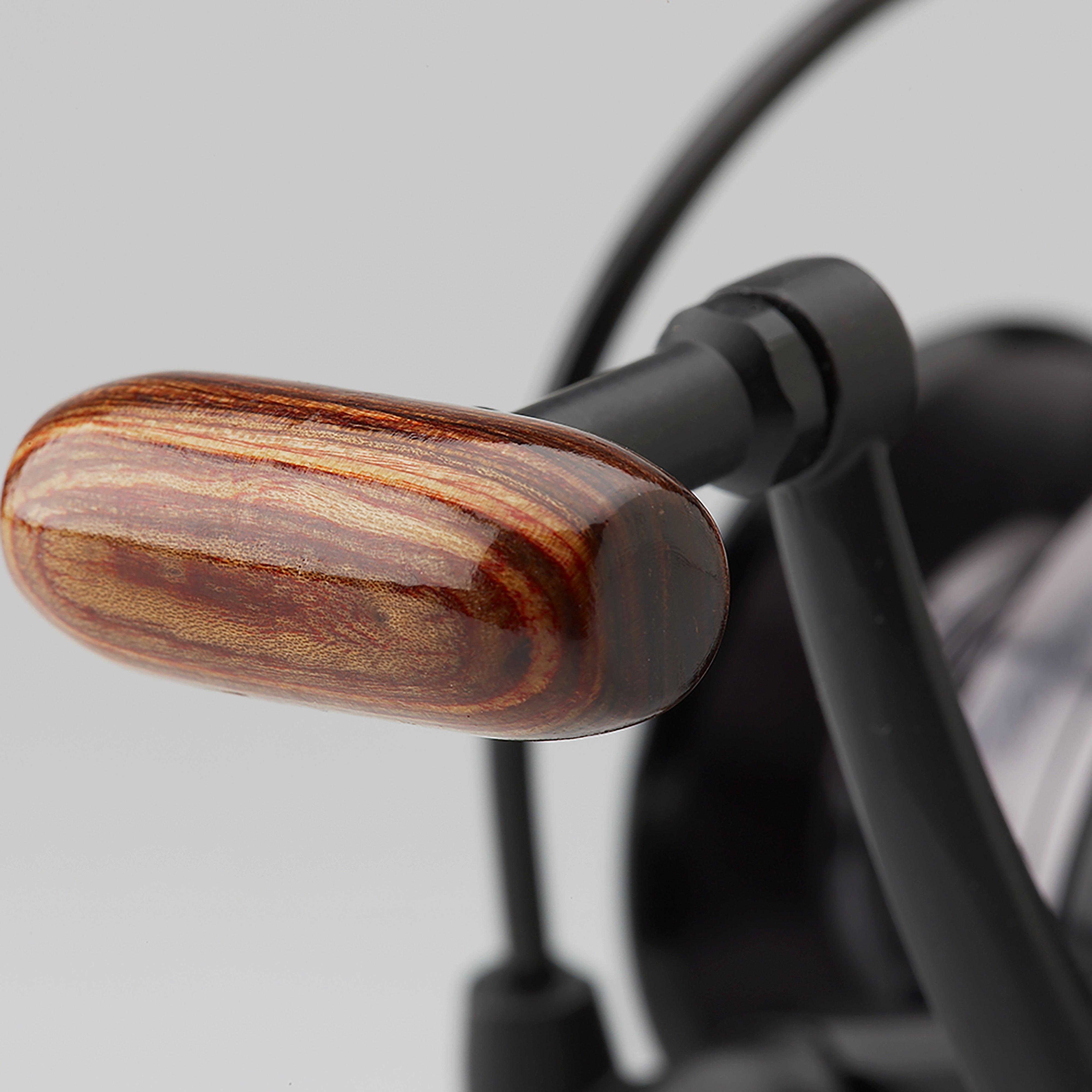 Avenger Baitfeeder 5000