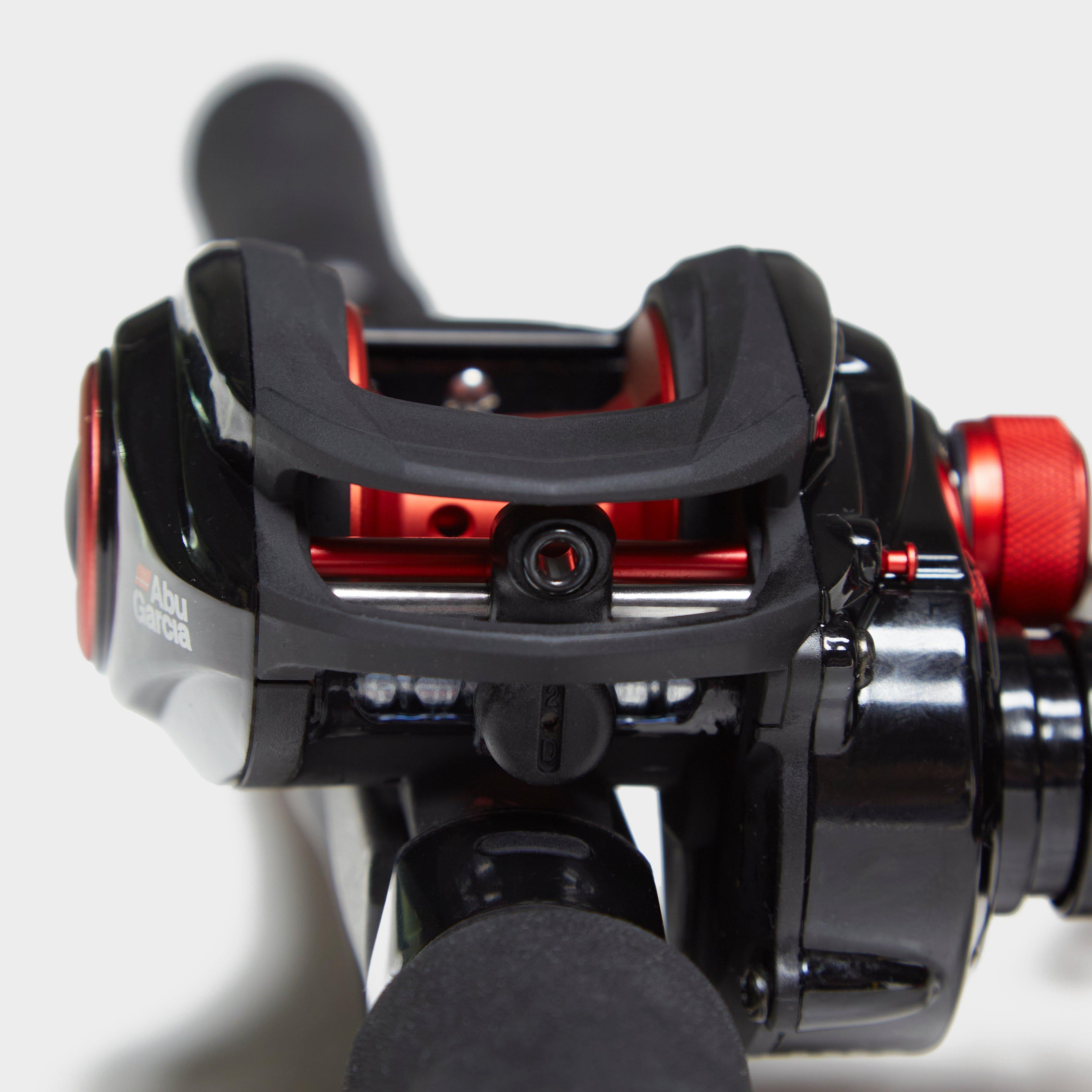 Black Abu Black Max X Combo 662m 10-40g – GO Outdoors