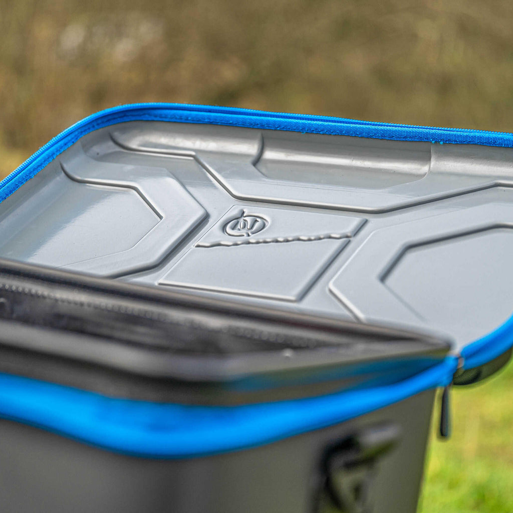 Hardcase Tackle Safe – Standard