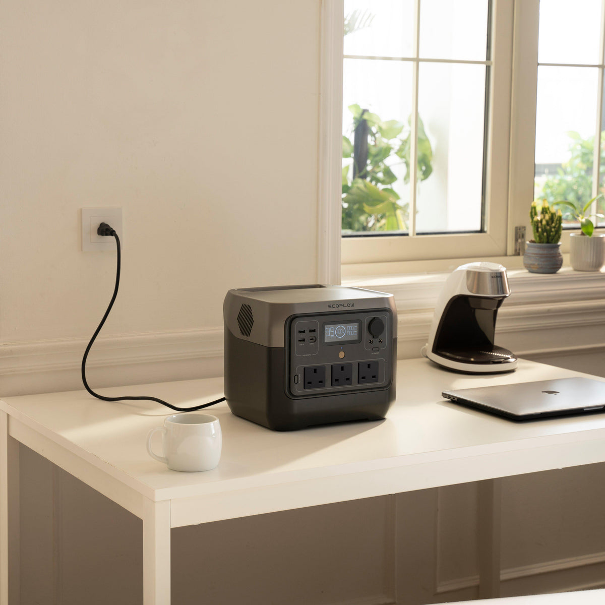 RIVER 2 Max Portable Power Station