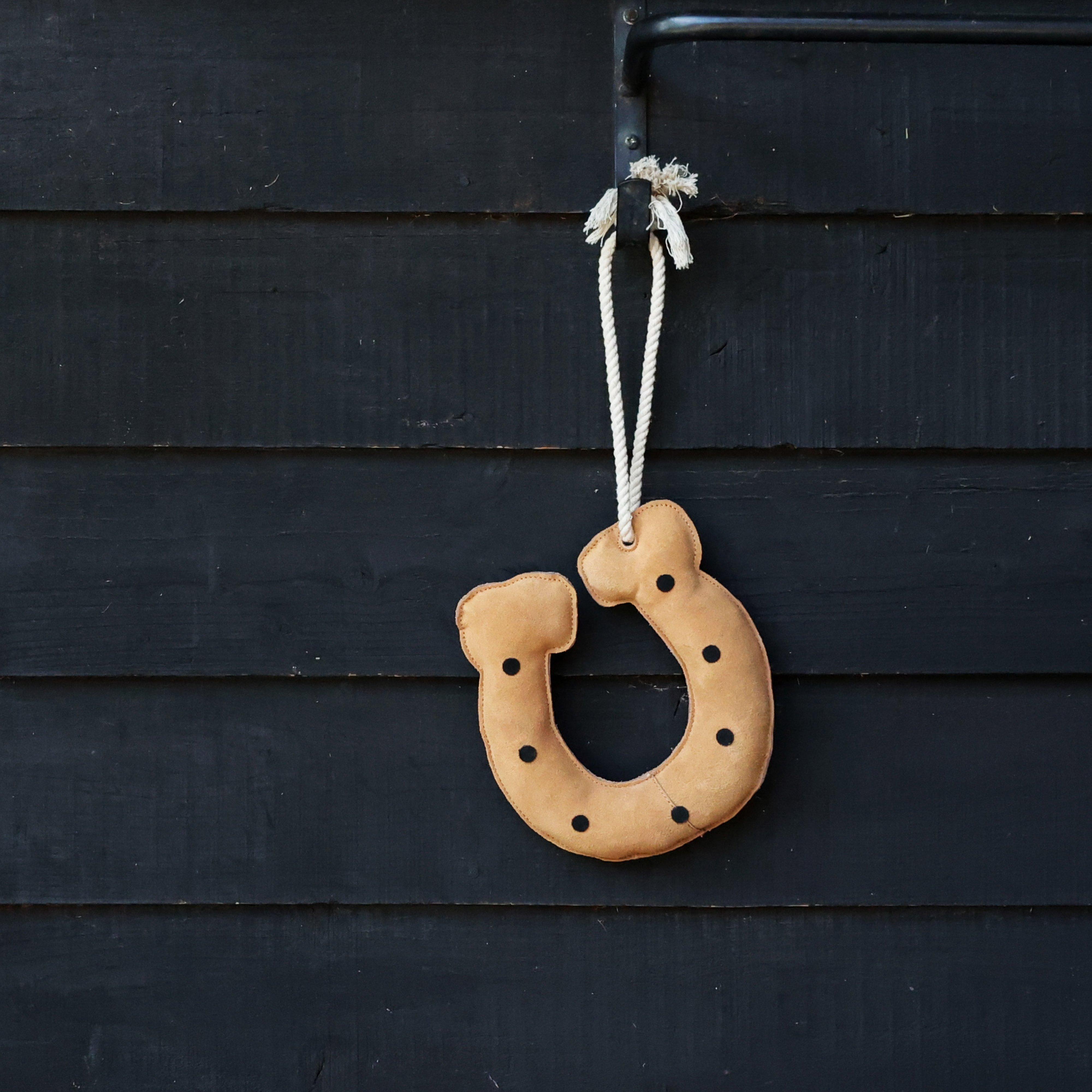 Stable Toy – Clippity Clop Horseshoe