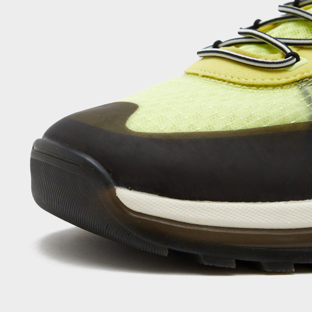 Men’s Travel Trainer