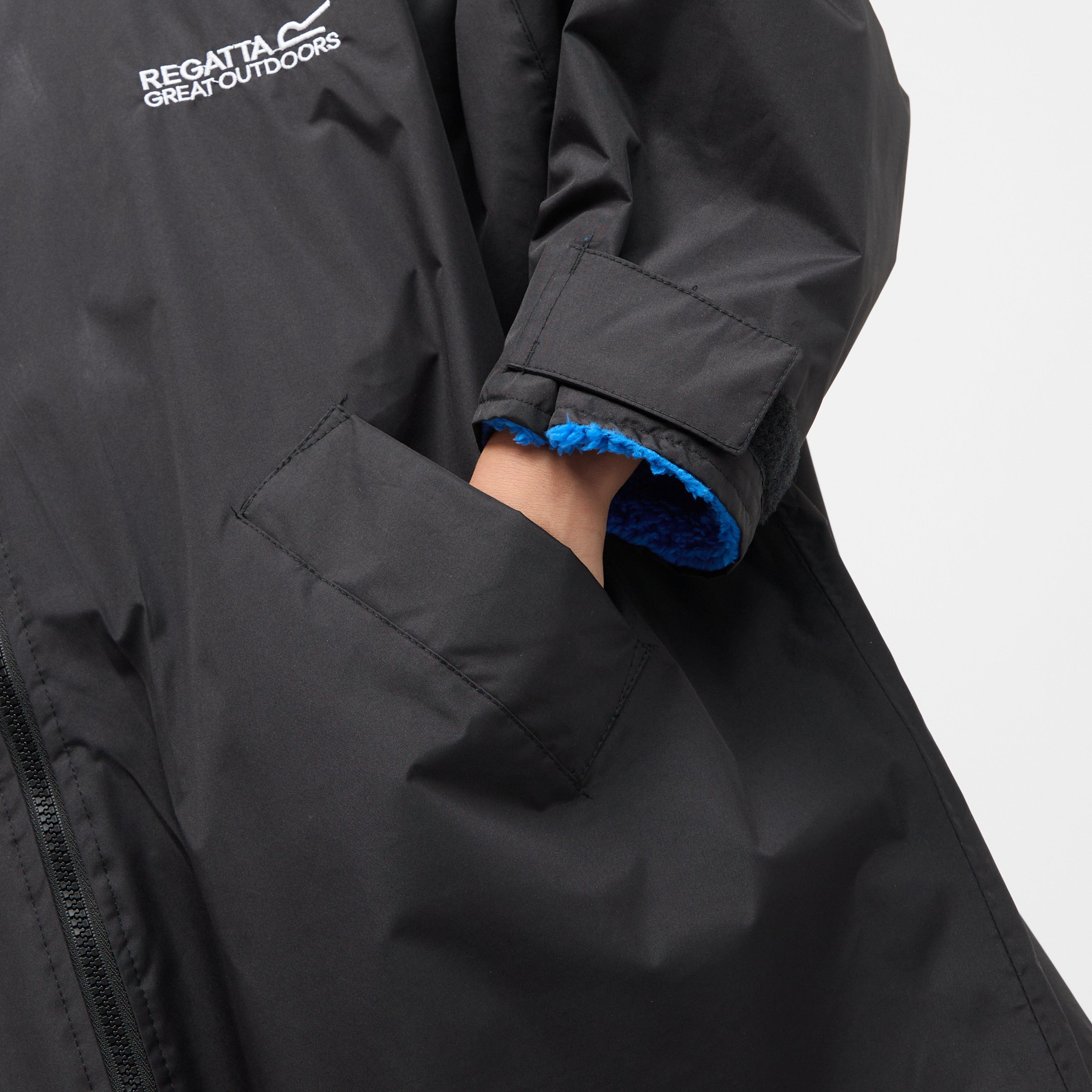 Kids’ Waterproof Changing Robe