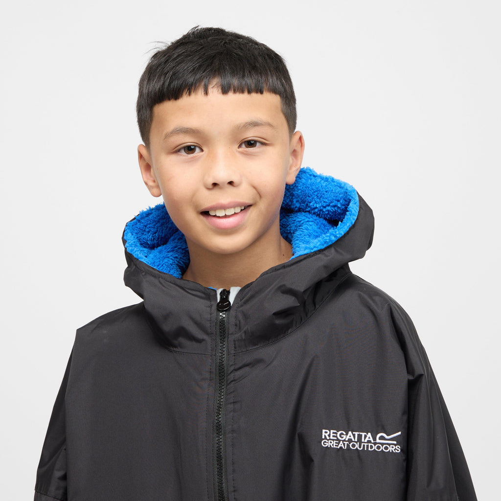 Kids’ Waterproof Changing Robe