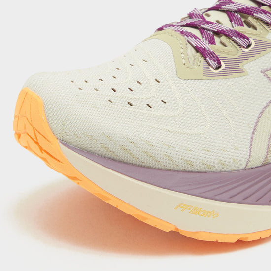 Women’s Novablast 4 TR Running Shoes