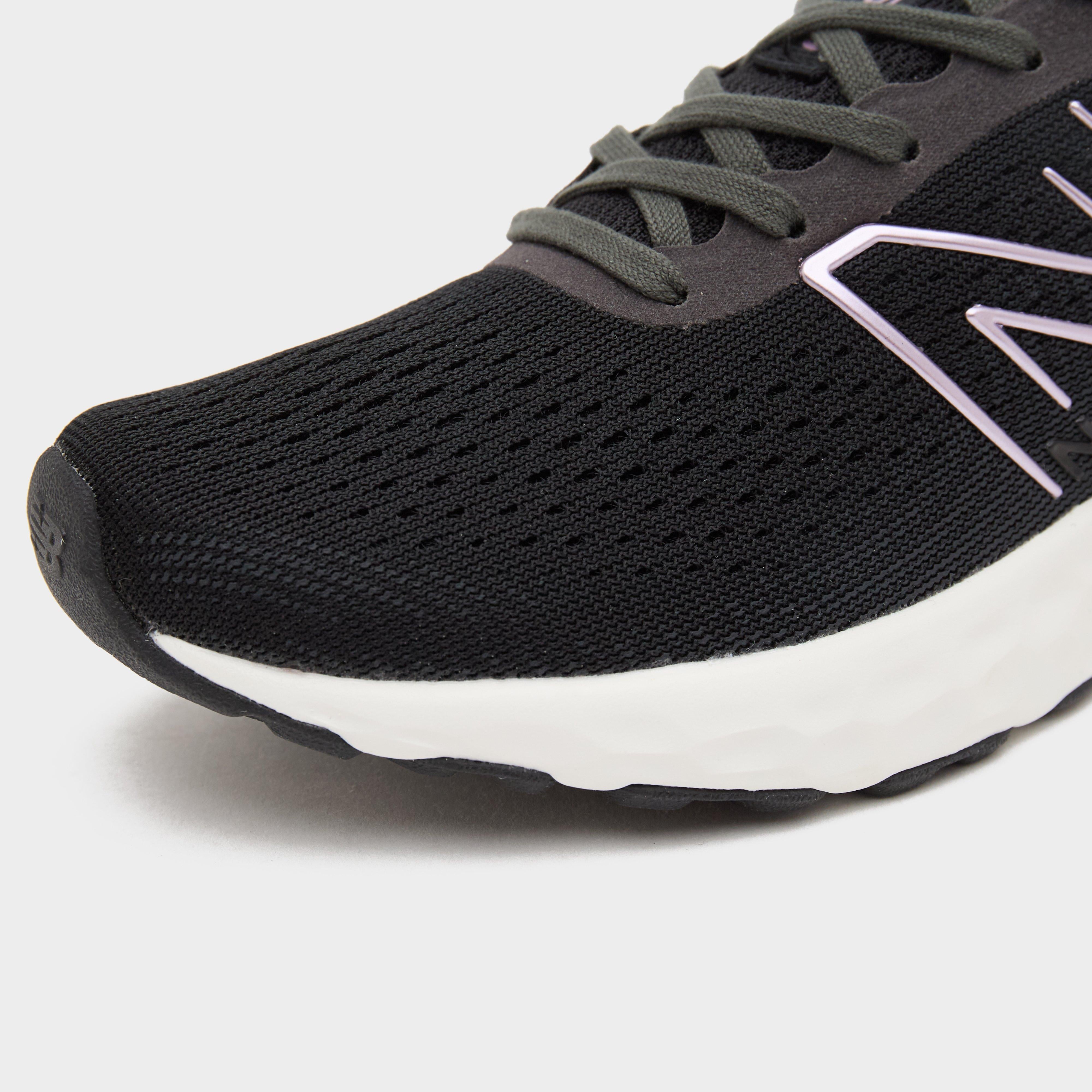 Women's FF 520 V8 Running Shoes