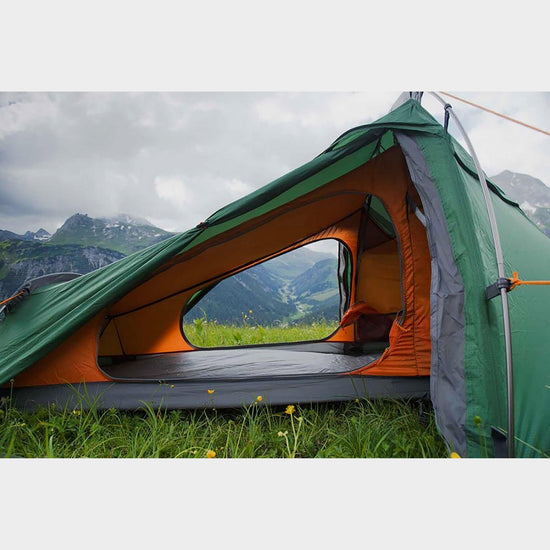 Refurbished Banshee 300 3 Person Tent
