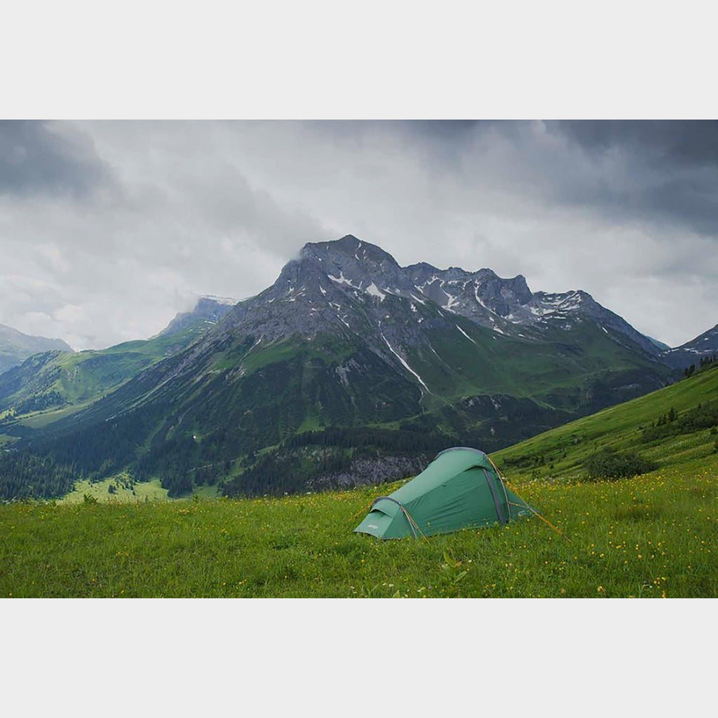 Refurbished Banshee 300 3 Person Tent