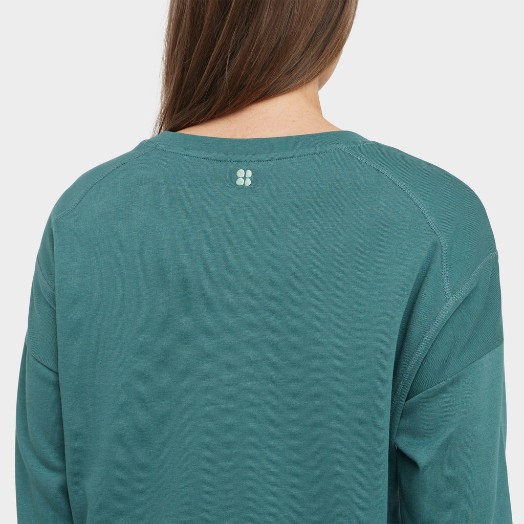 Women’s After Class Crop Sweatshirt