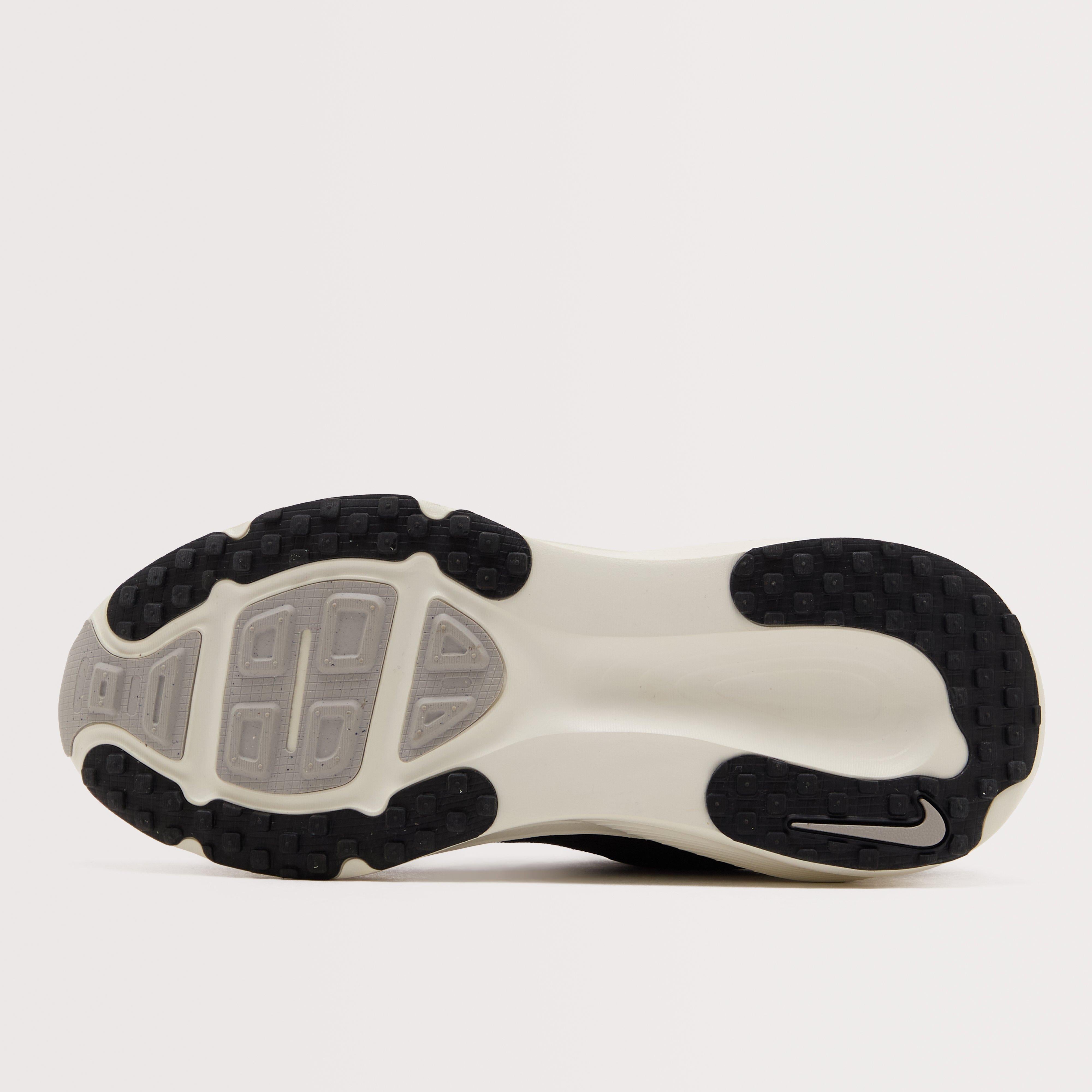Older Kids’ Vomero 18 Road Running Shoes