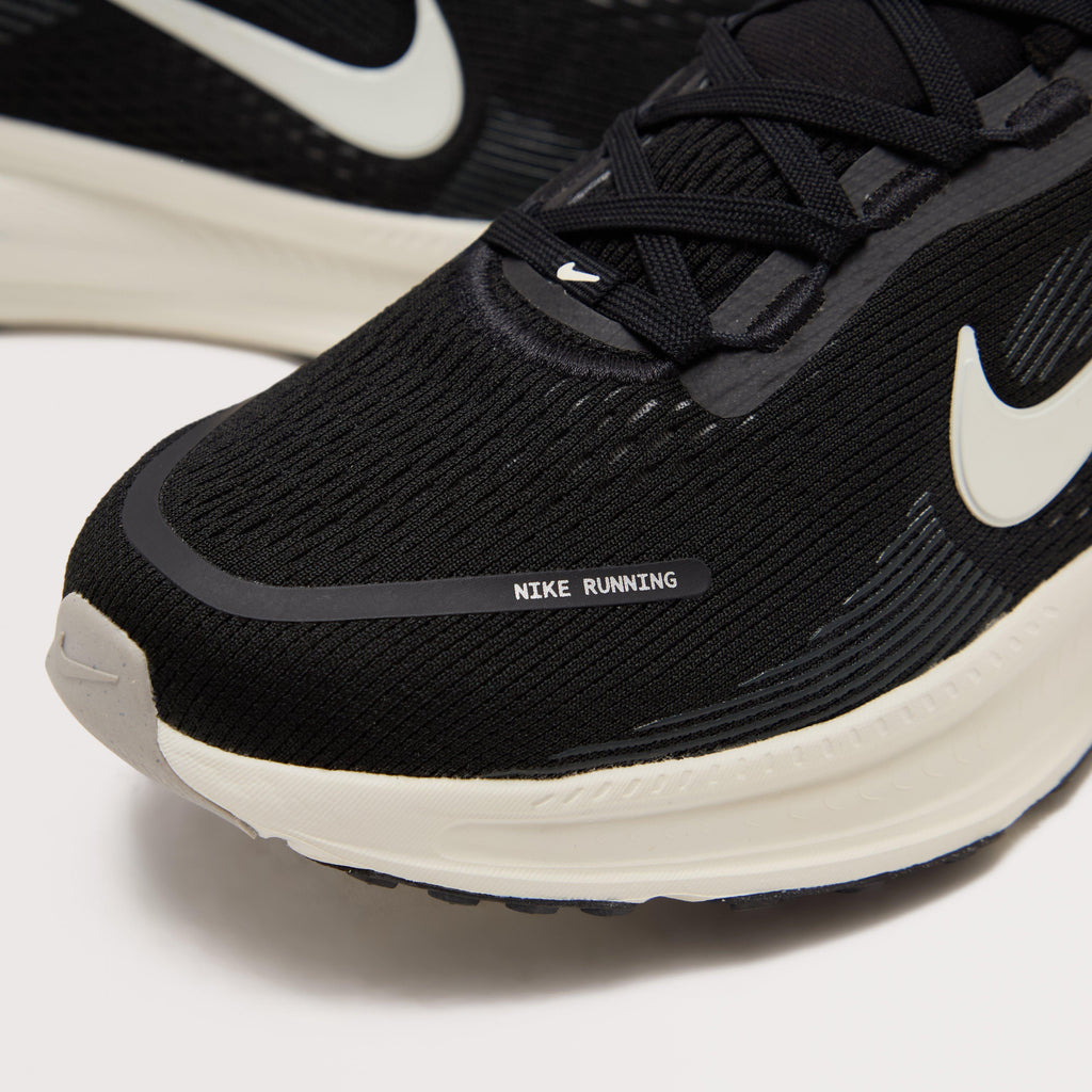 Older Kids’ Vomero 18 Road Running Shoes