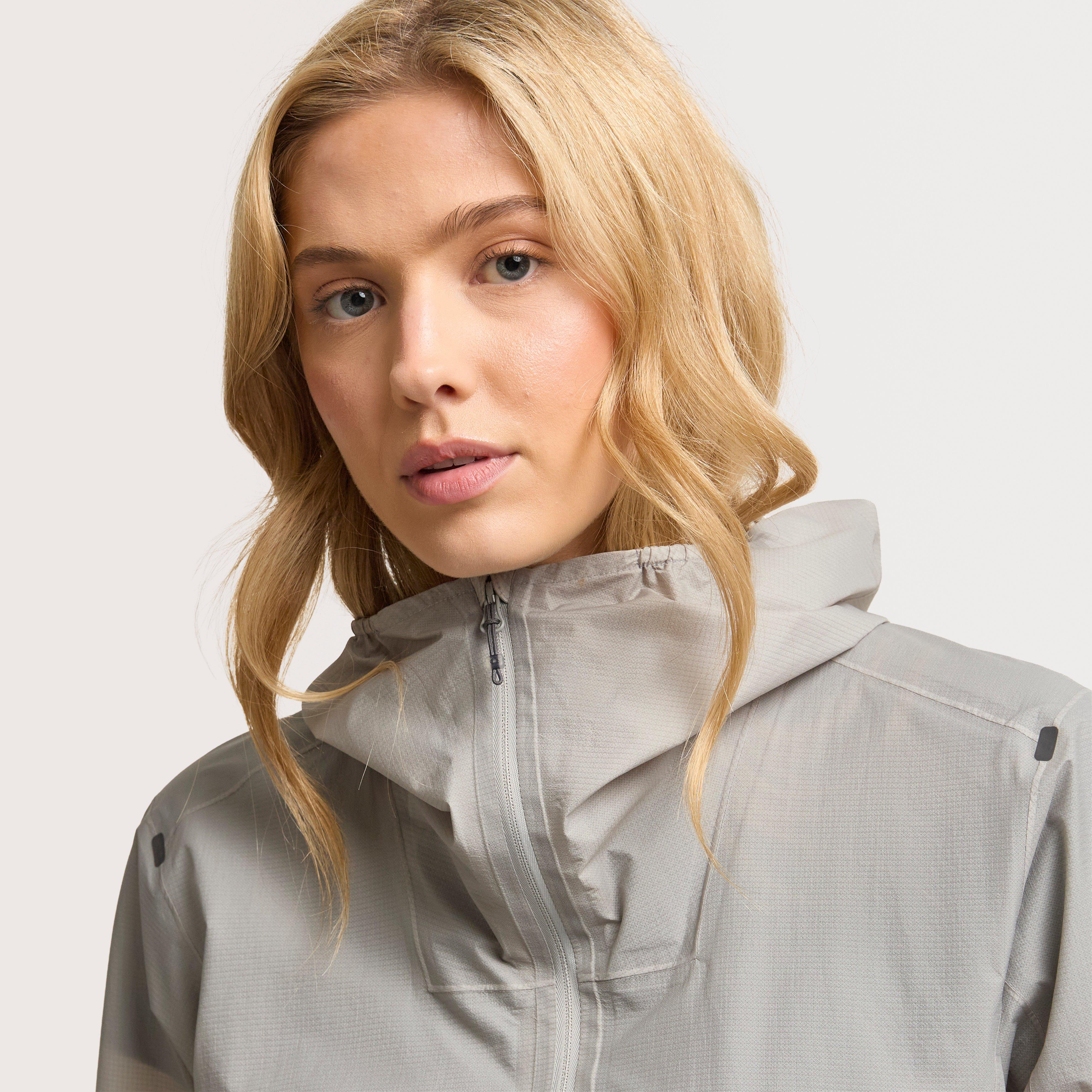 Women's Phantom Waterproof Pull-On Jacket