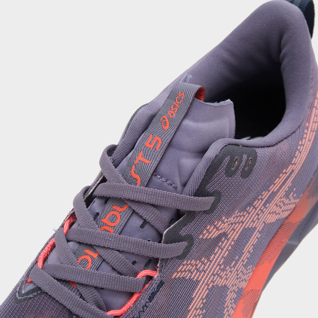 Women’s Novablast™ 5 Running Shoes