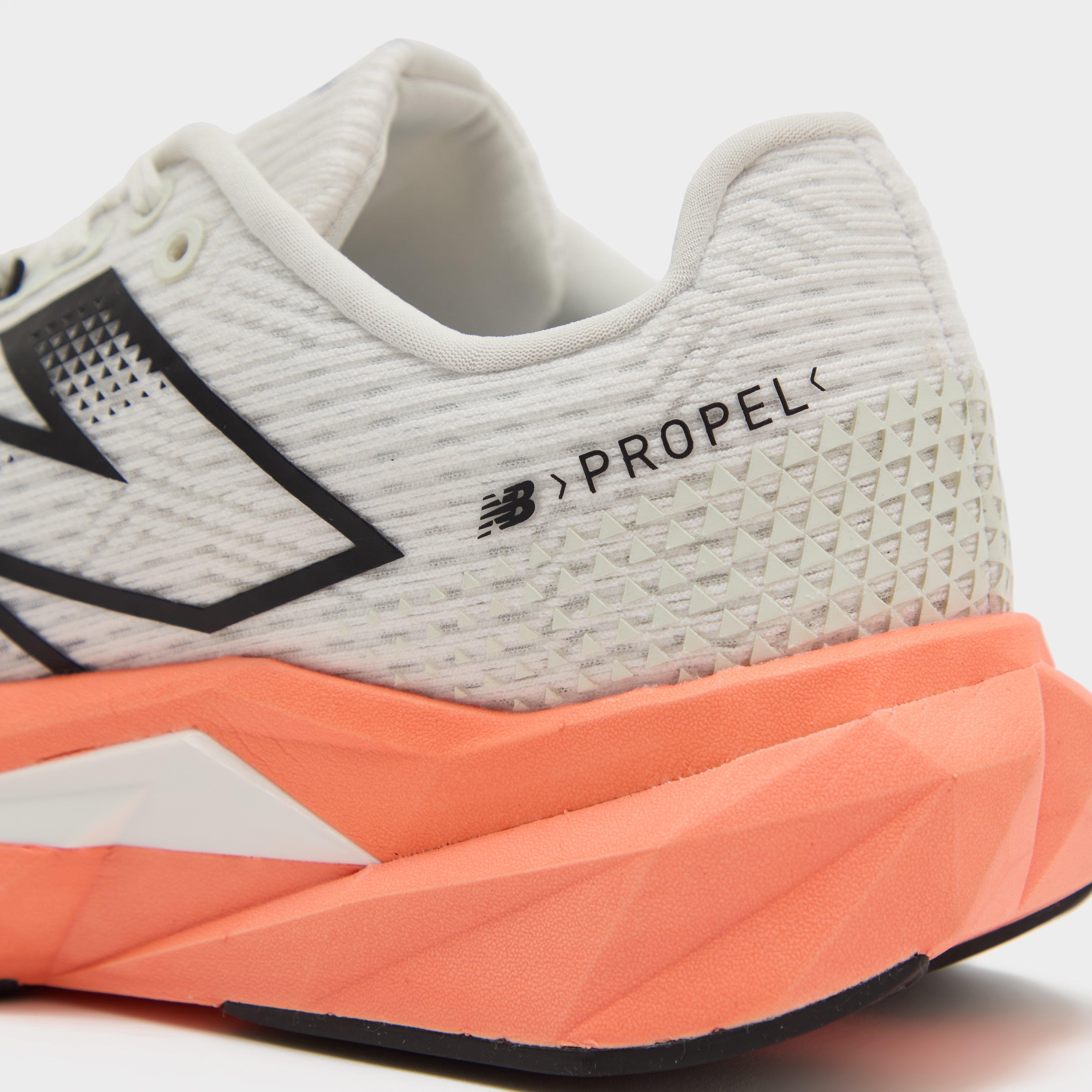 Men's FuelCell Propel v5 Running Shoes
