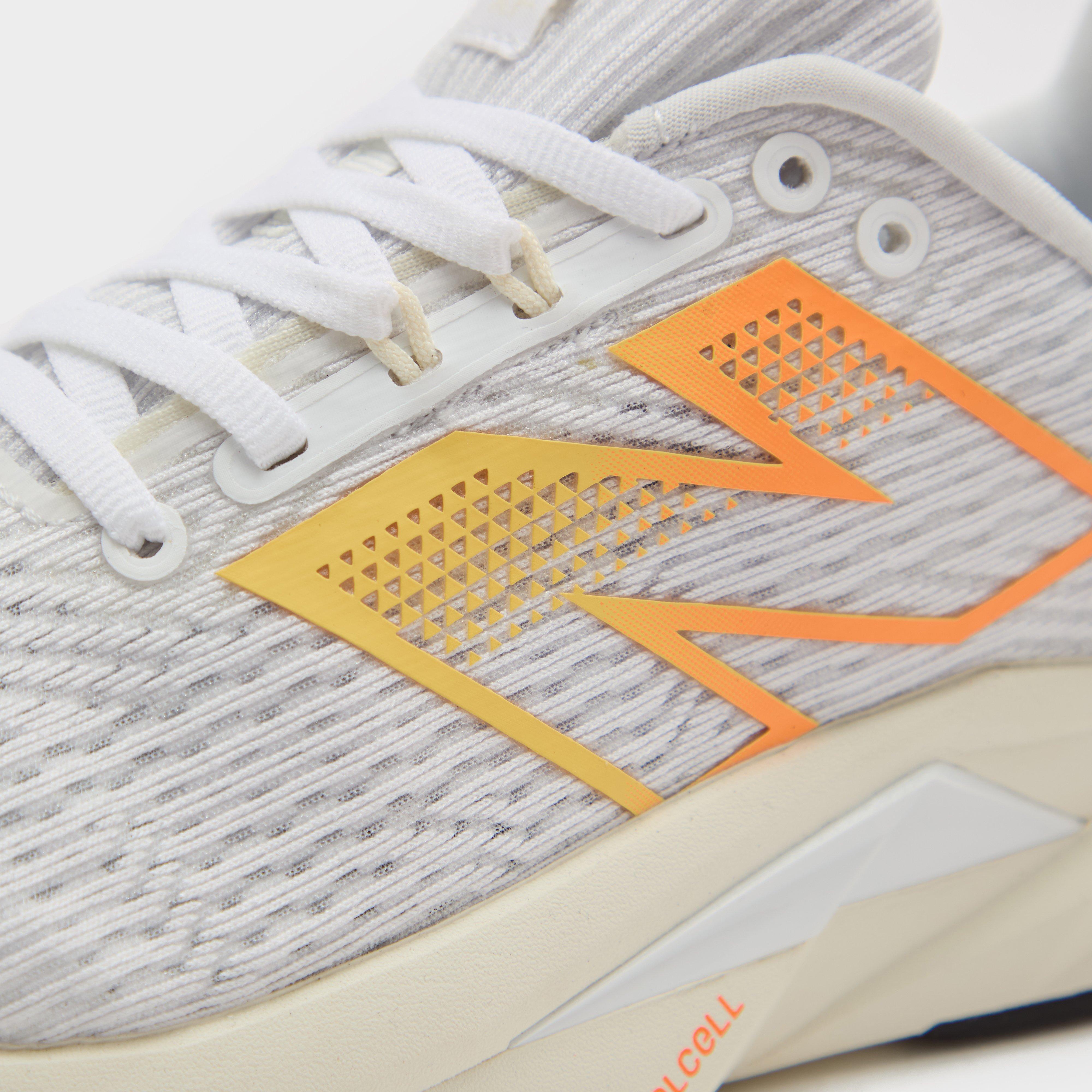 Women's FuelCell Propel v5 Shoes