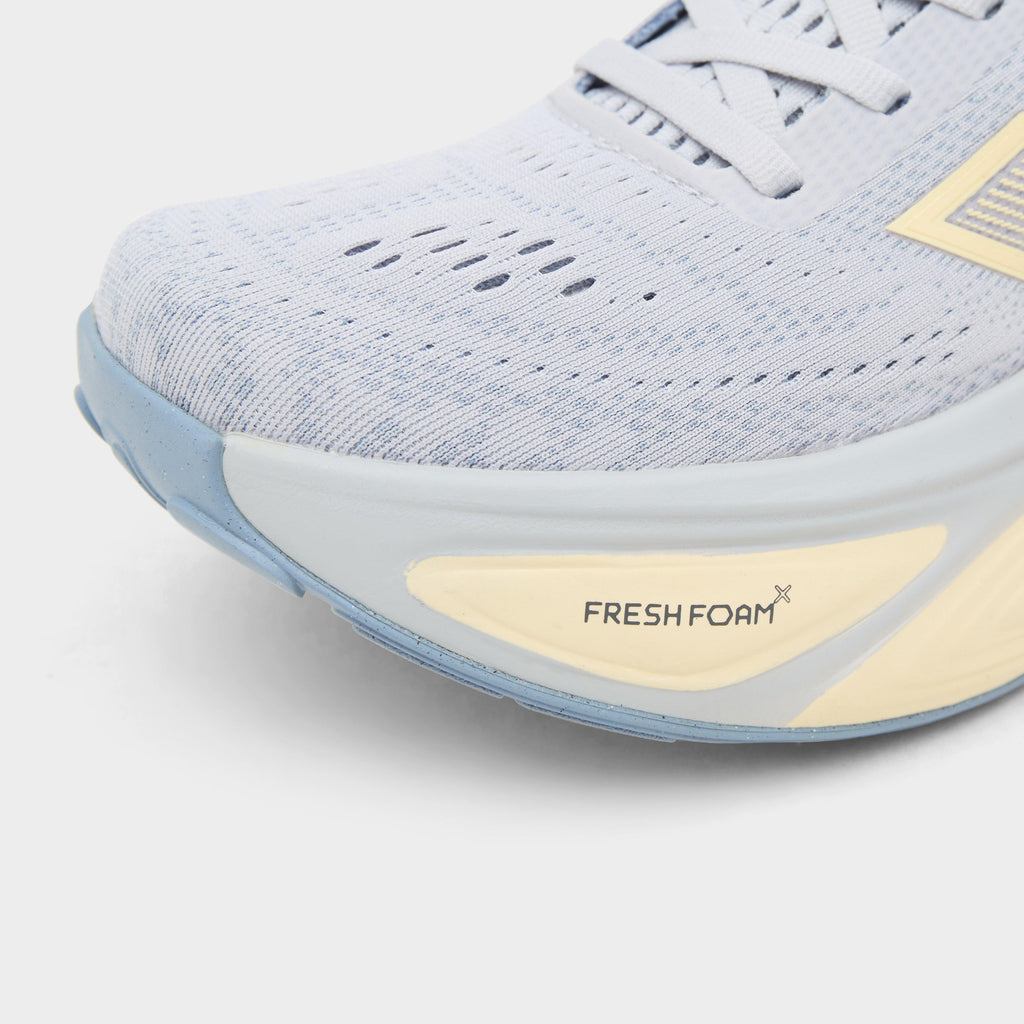 Women’s Fresh Foam X More V5 Running Shoes