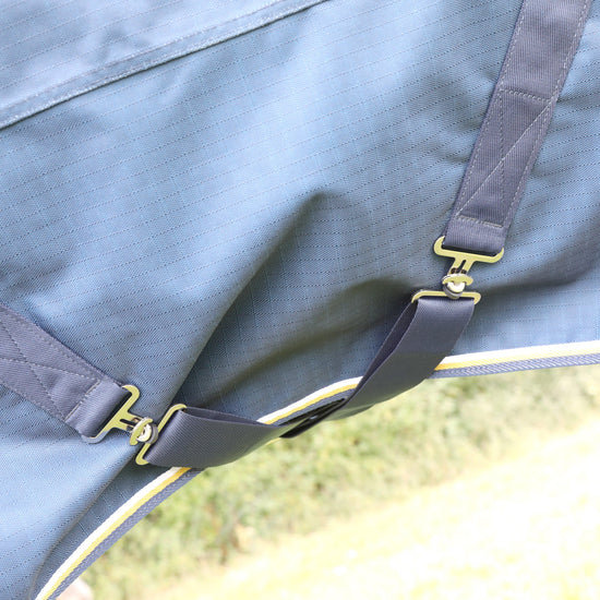 Highlander Plus Lite 0g Standard Neck Turnout Rug