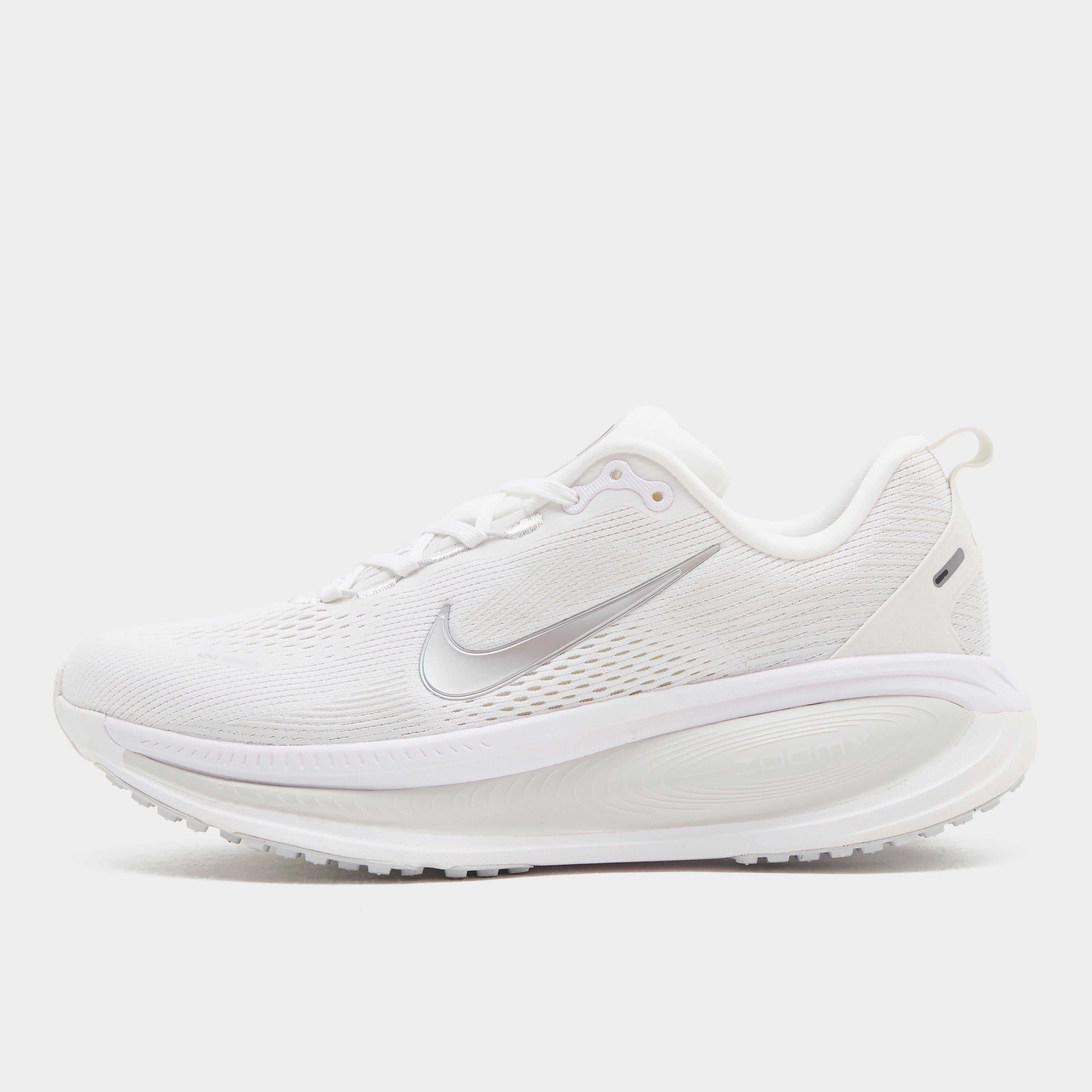 Women’s Vomero 18 Road Running Shoes