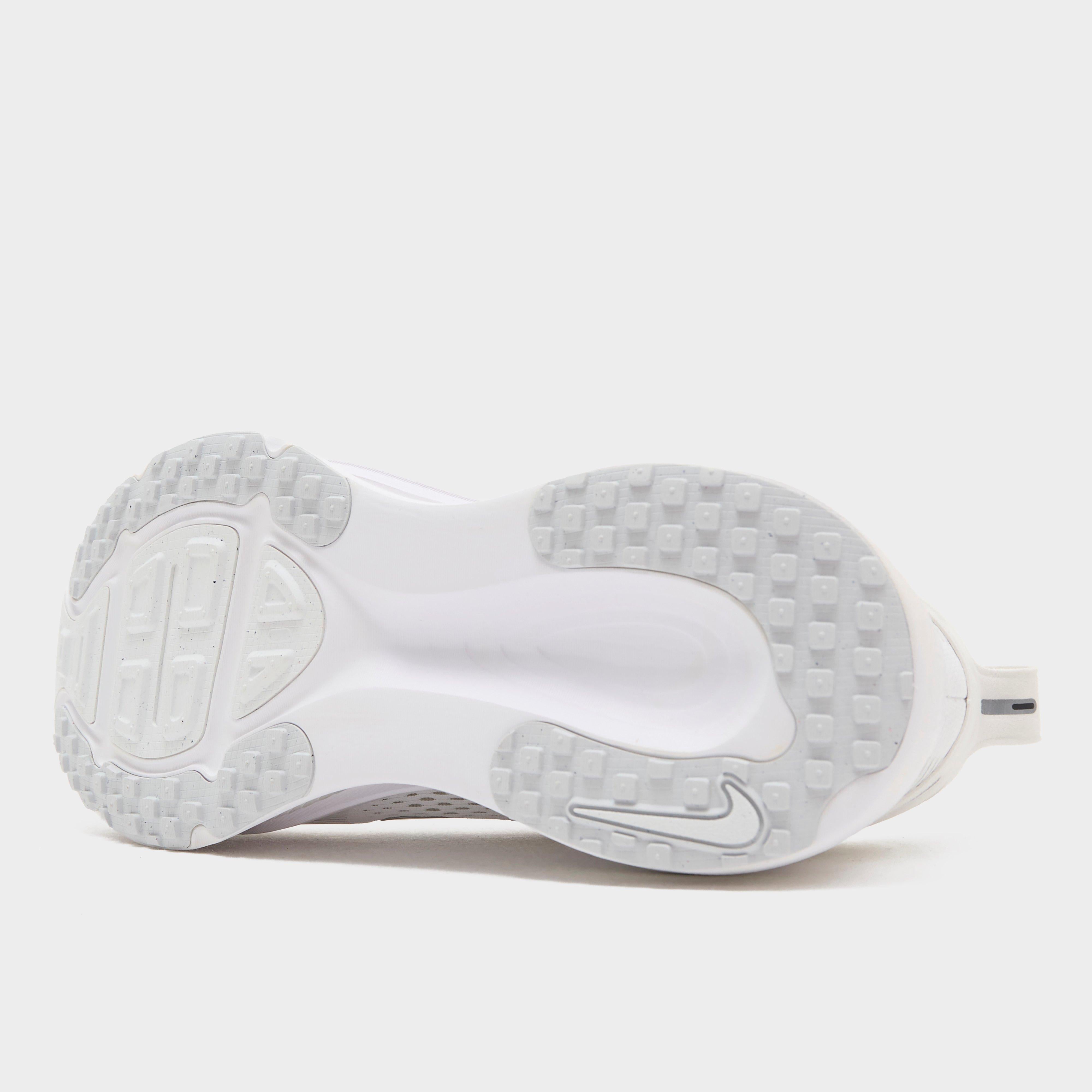 Women’s Vomero 18 Road Running Shoes