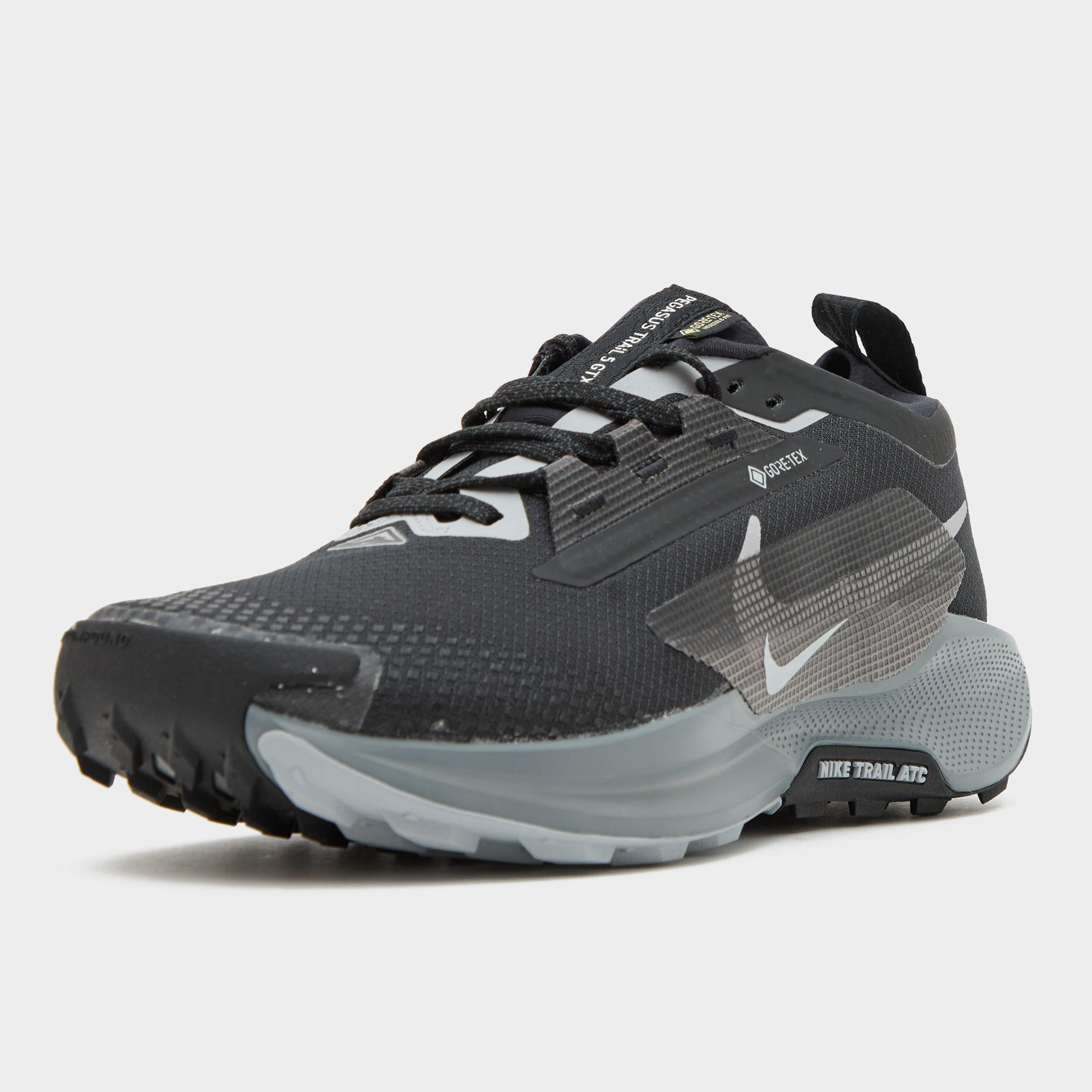 Black Nike Men's Pegasus Trail 5 GORE-TEX® Trail Running Shoes