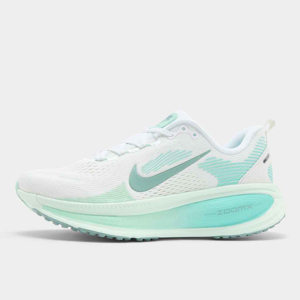 Women’s Vomero 18 Road Running Shoes