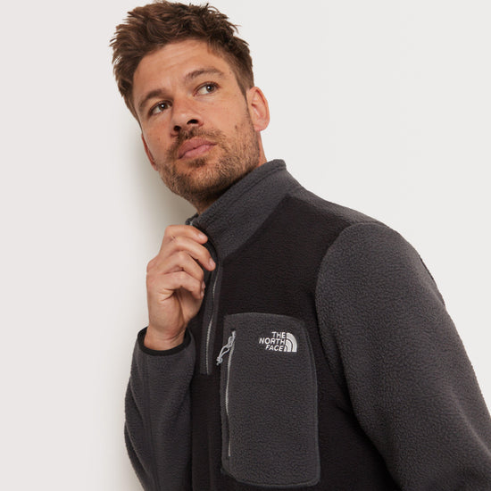 Yumiori 1/4 Zip Sweatshirt