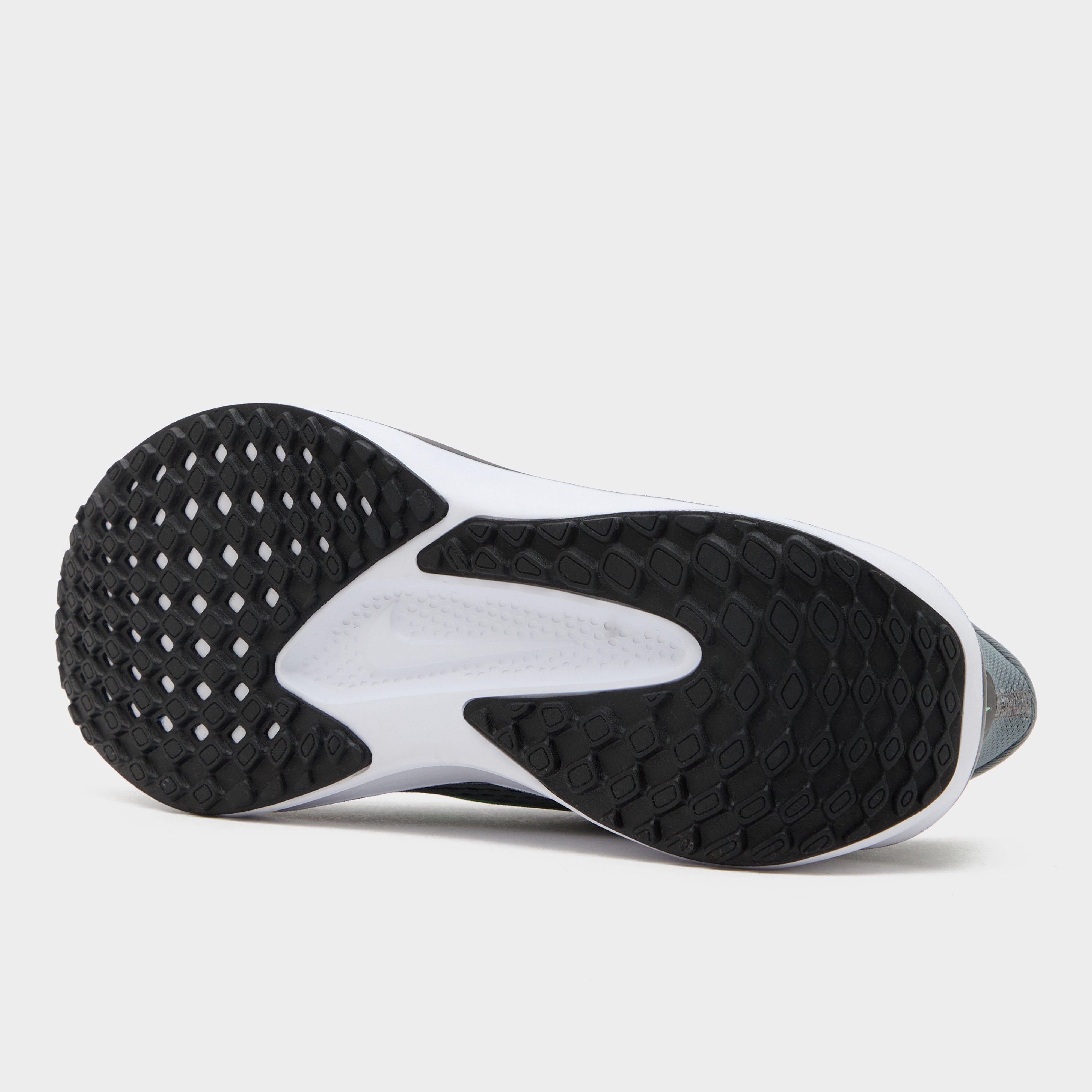 Men’s Quest 6 Road Running Shoe