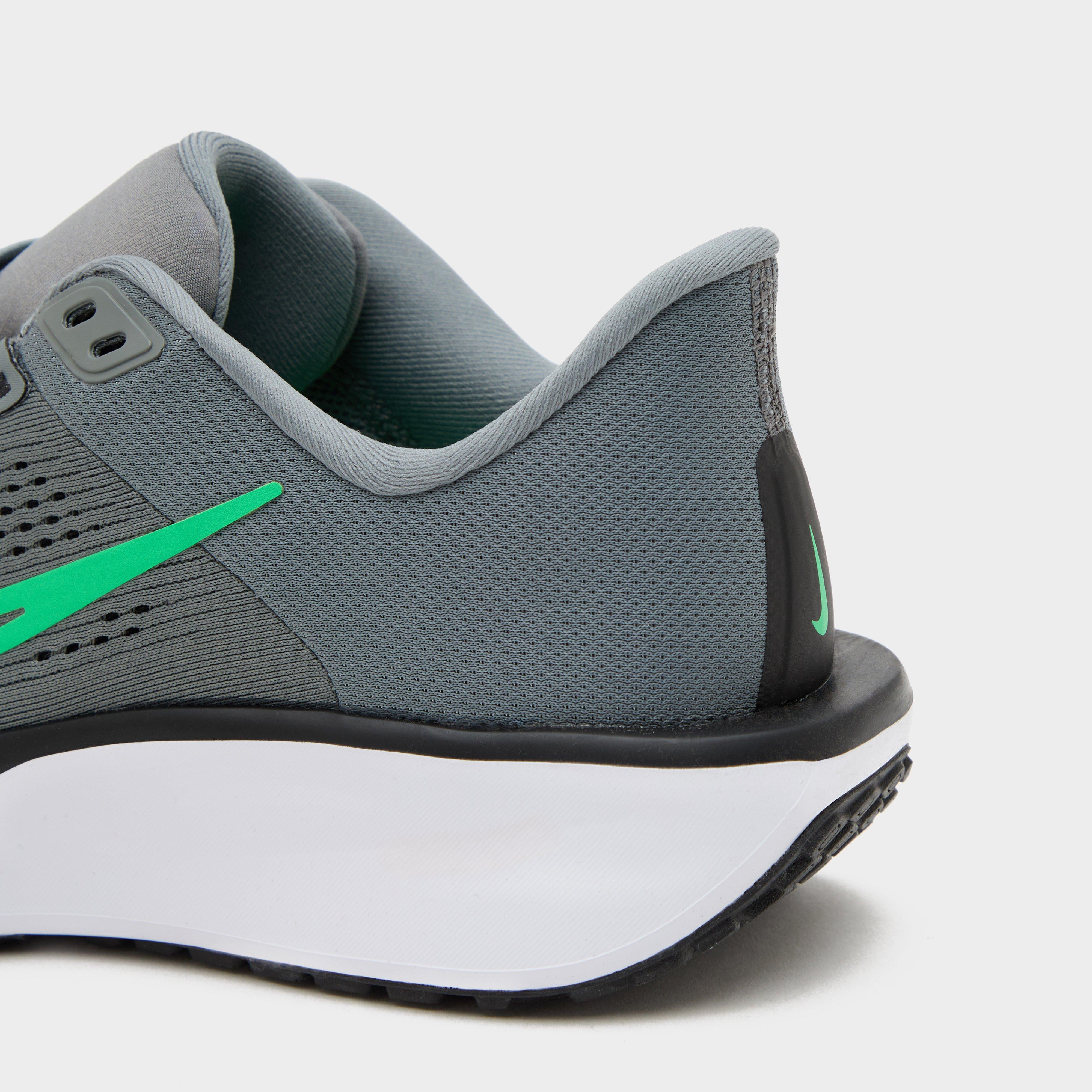 Men’s Quest 6 Road Running Shoe