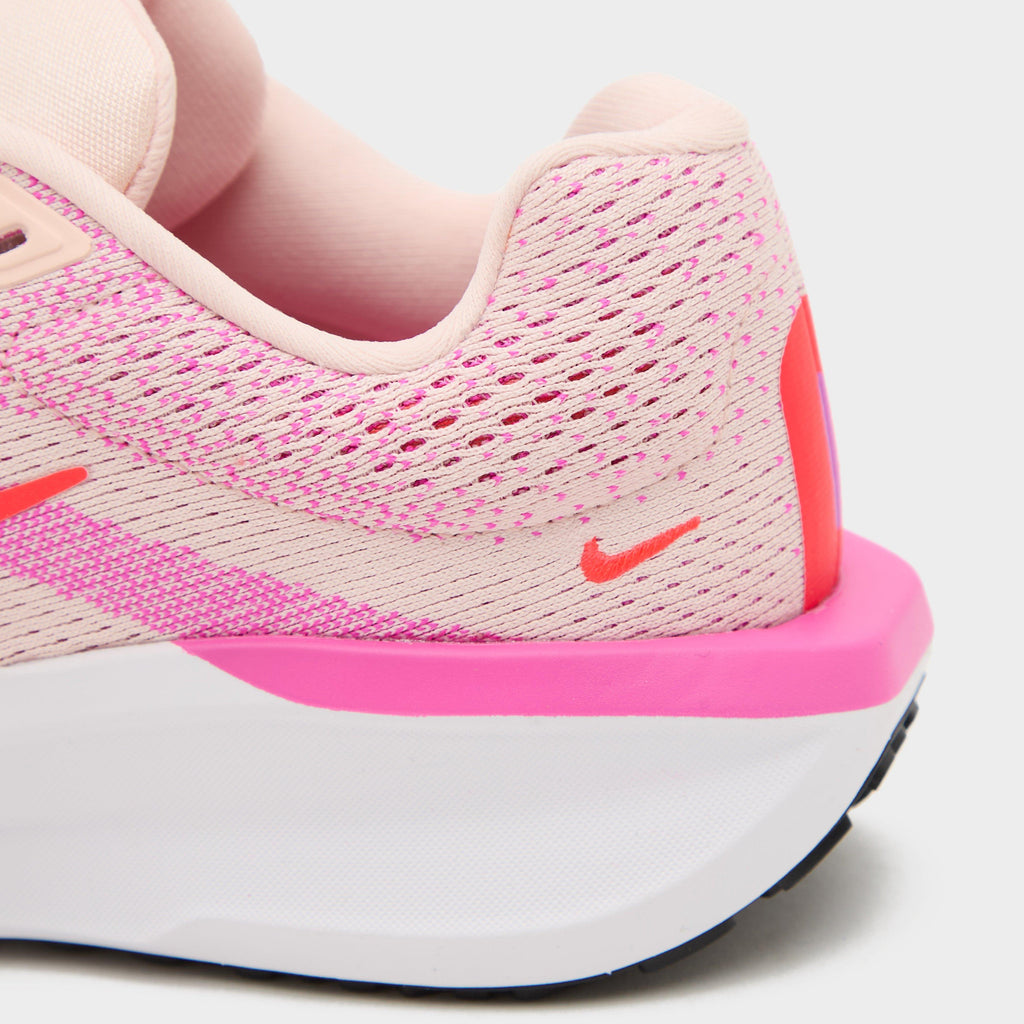 Women’s Winflo 11 Road Running Shoes