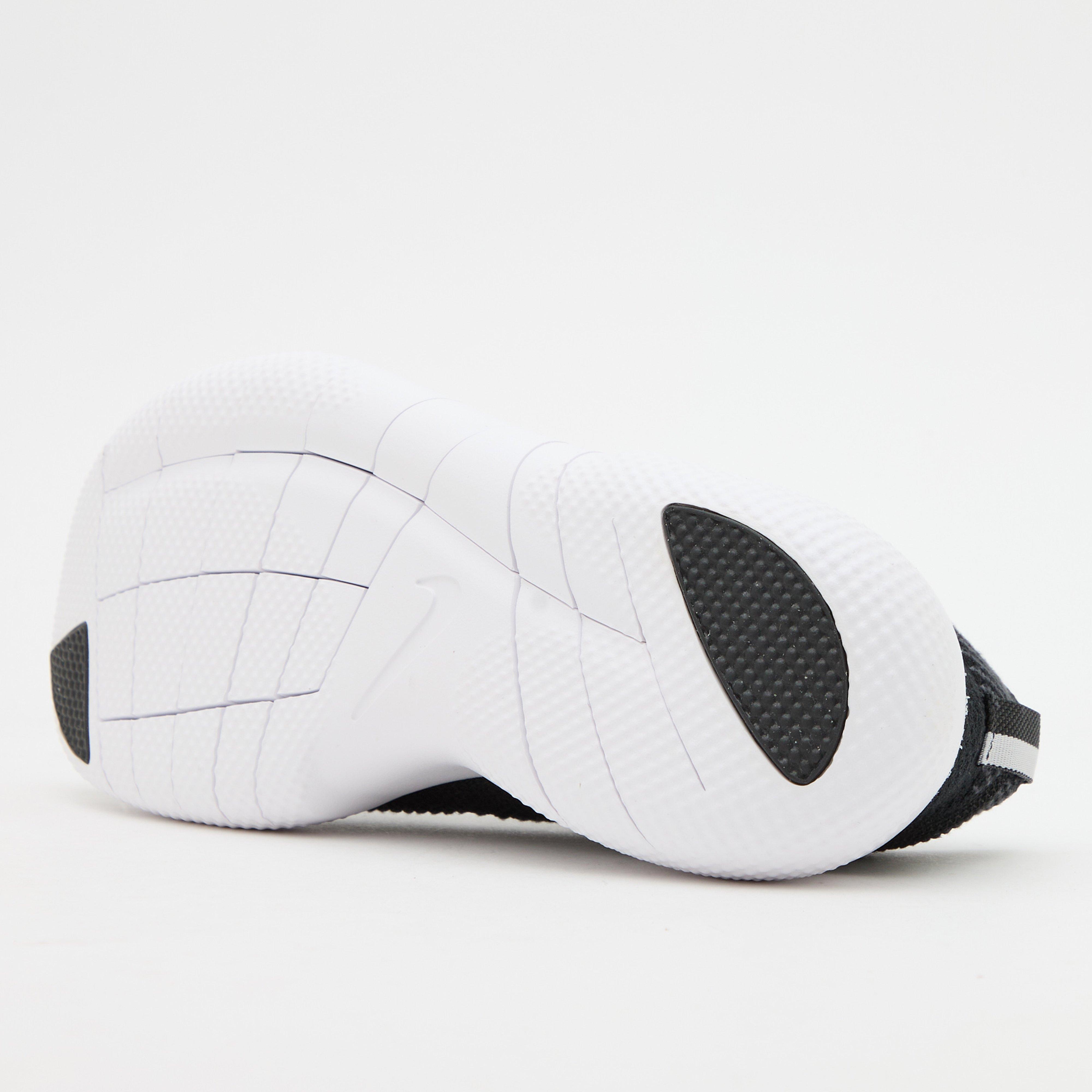 Women’s Free 2025 Shoe