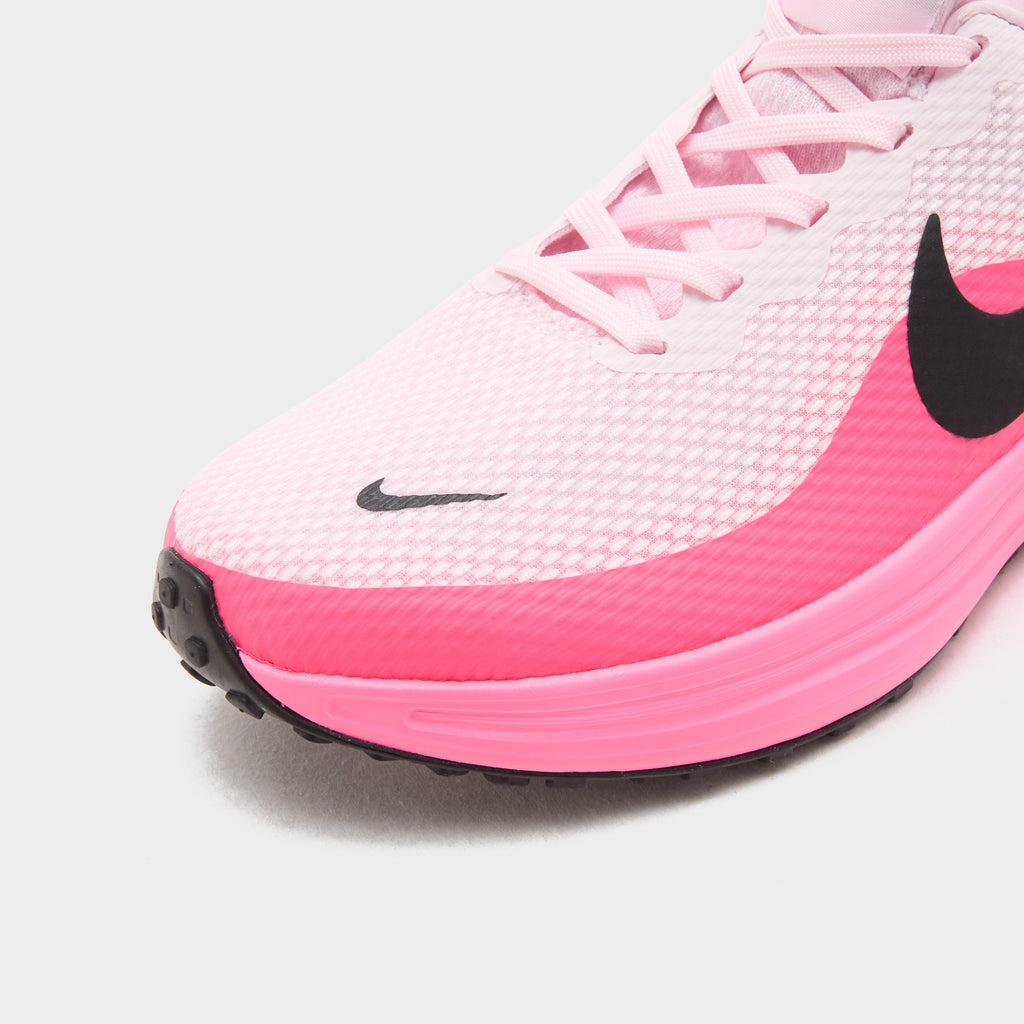 Women's Revolution 8 Road Running Shoes