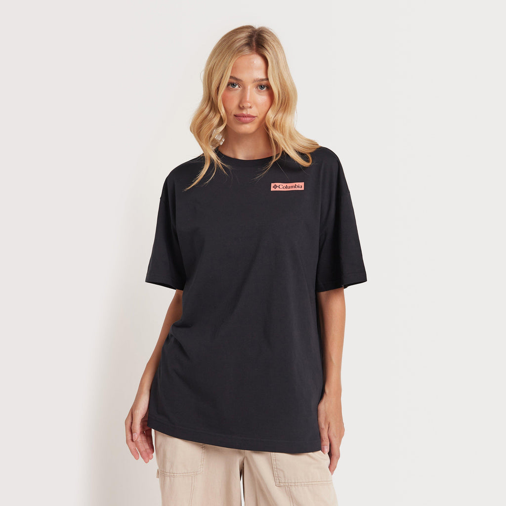 Women's Rolling Bend™ Graphic Oversized T-Shirt