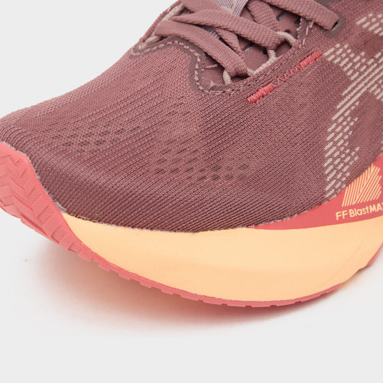 Women’s Novablast™ 5 Running Shoes