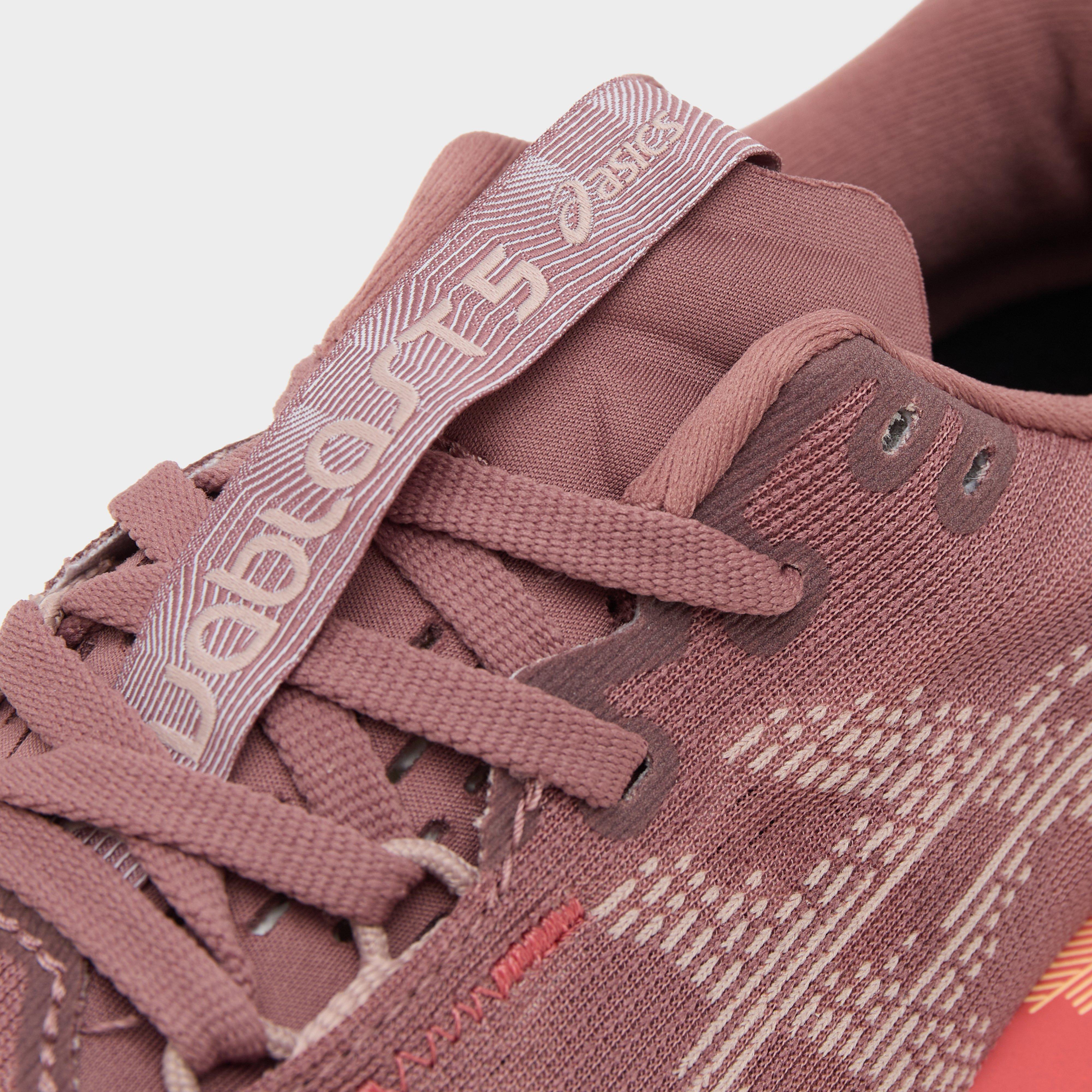 Women’s Novablast™ 5 Running Shoes