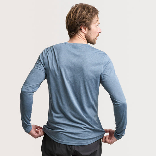 Men’s Dart Long Sleeve T-Shirt