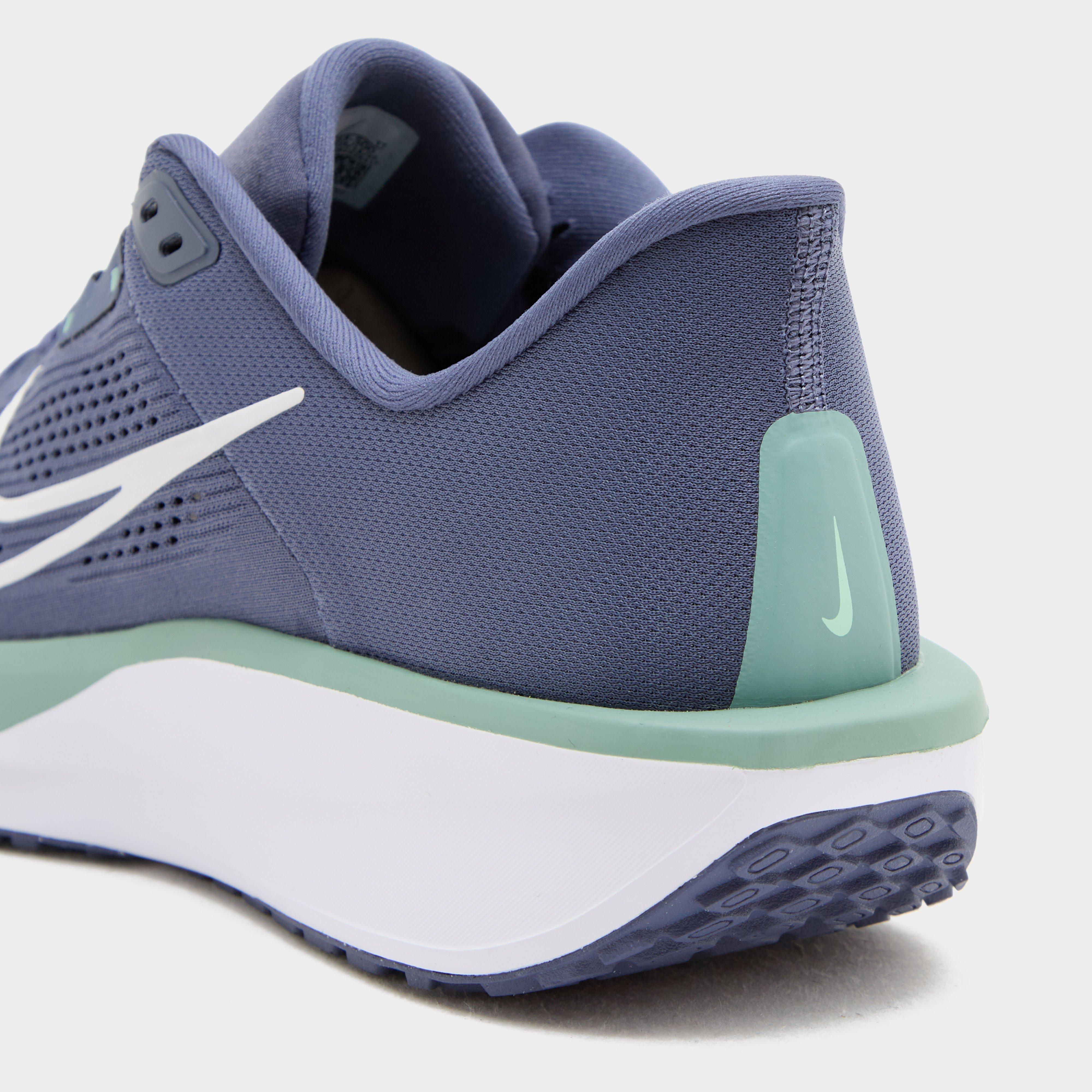 nike men blue quest running shoes