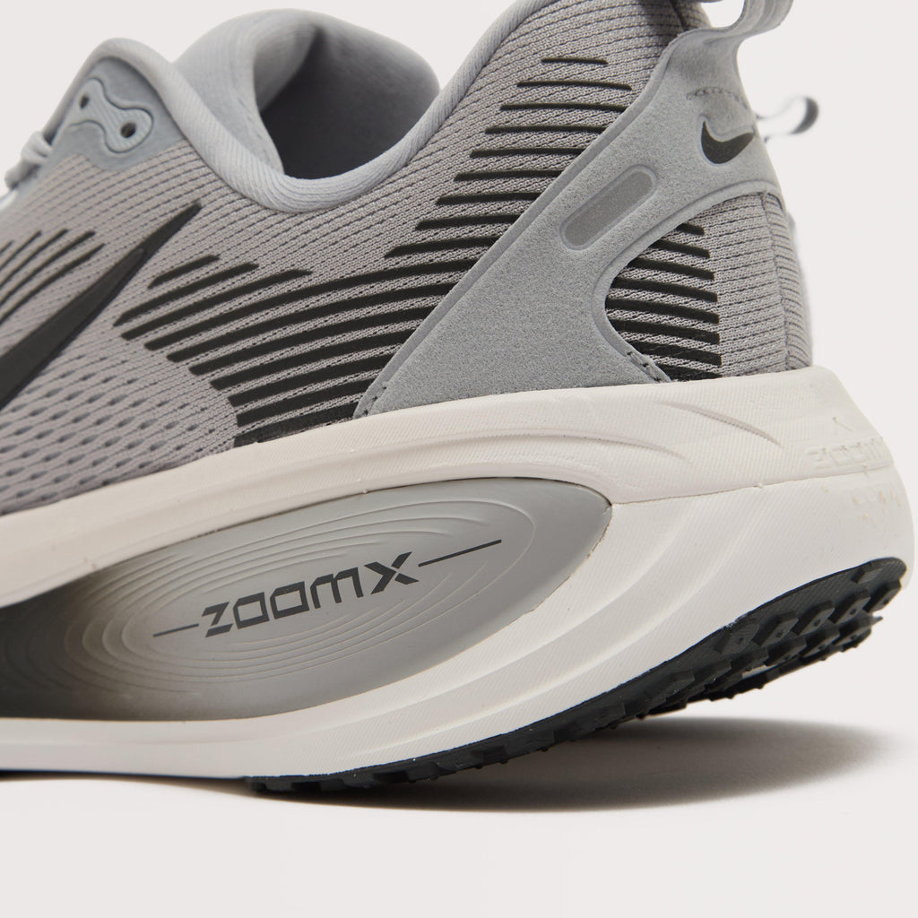 Men’s Vomero 18 Road Running Shoes