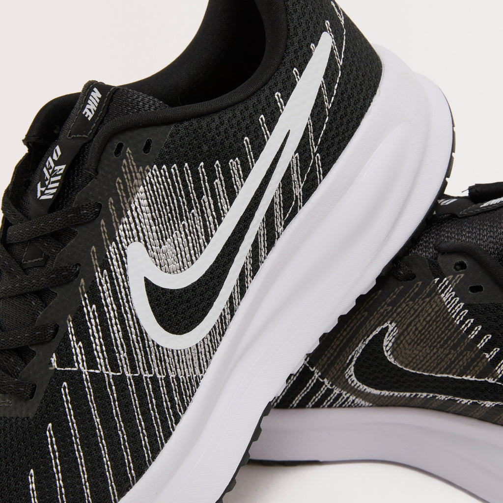 Men's Run Defy Road Running Shoe