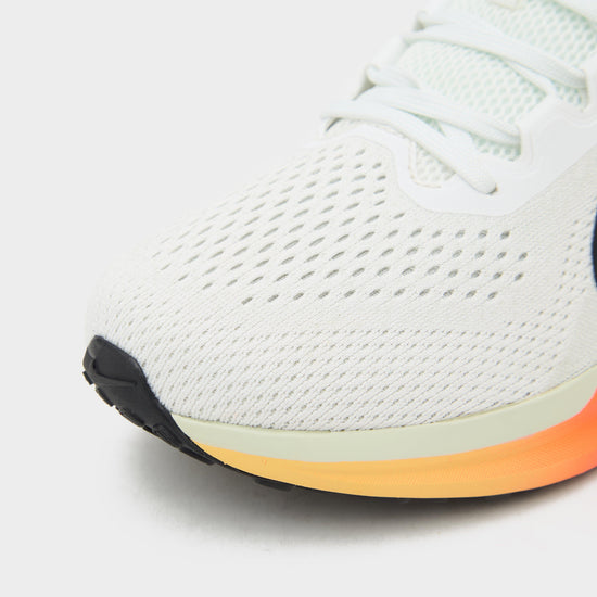 Men’s Winflo 11 Road Running Shoes