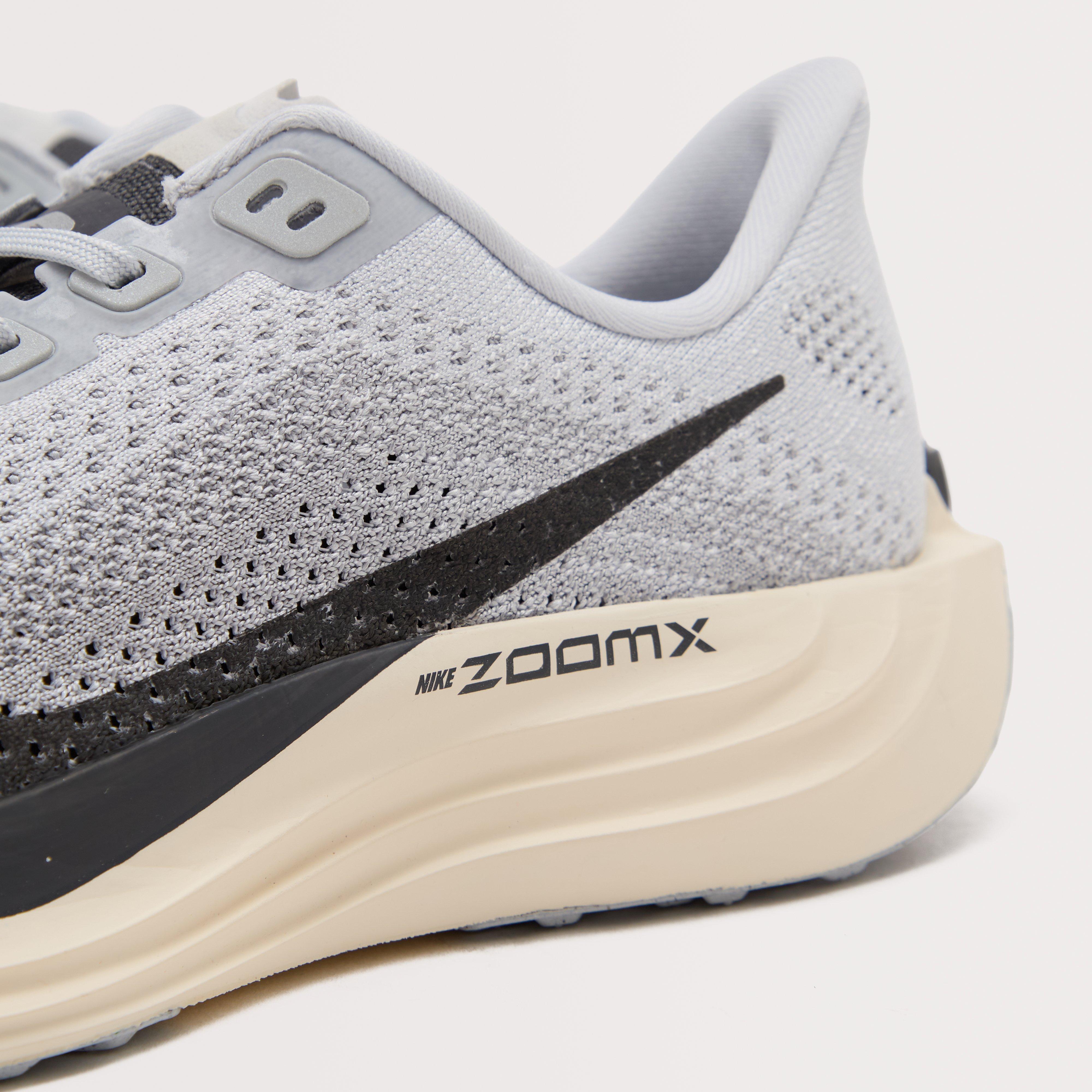 Men’s Pegasus Plus Running Shoe