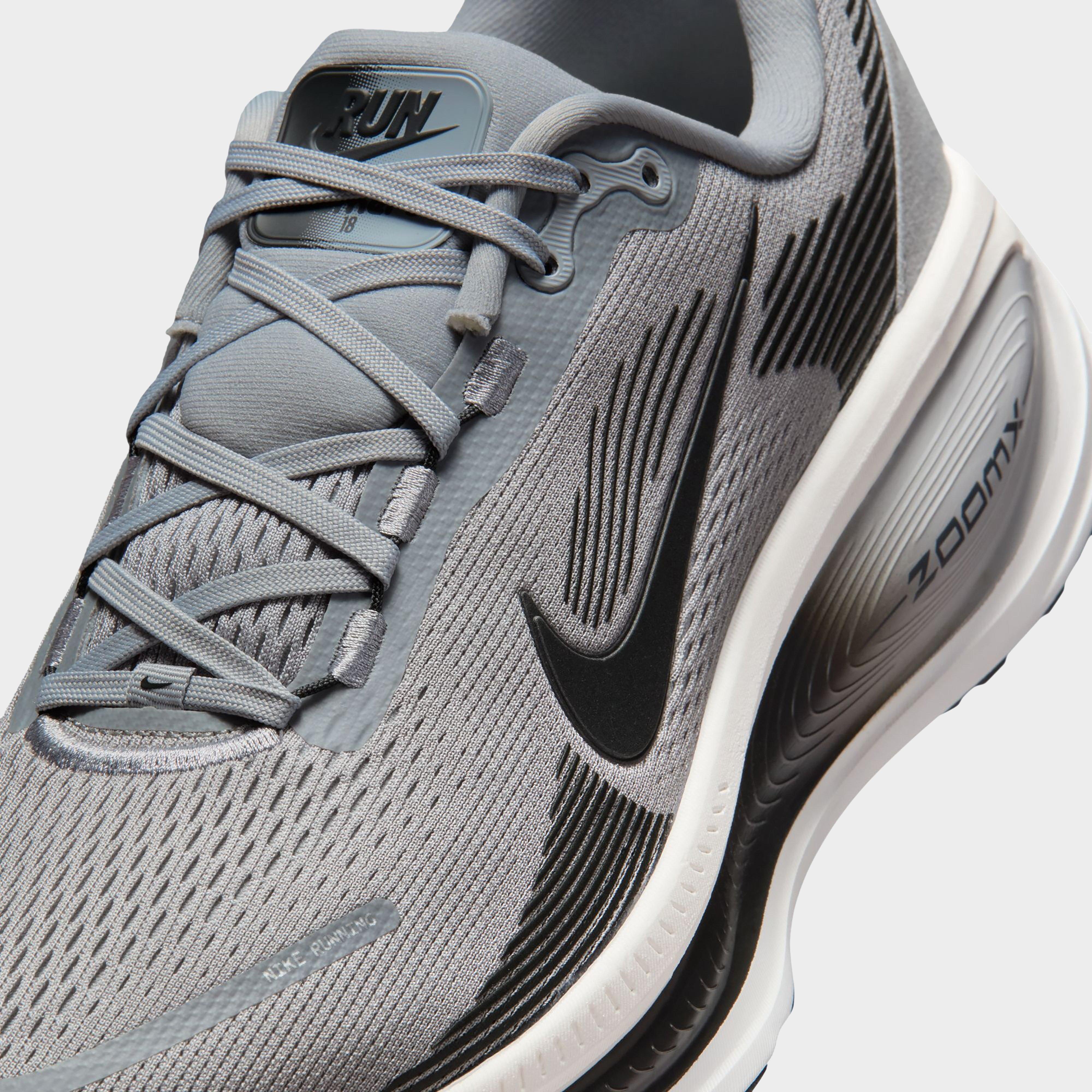 Men’s Vomero 18 Road Running Shoes