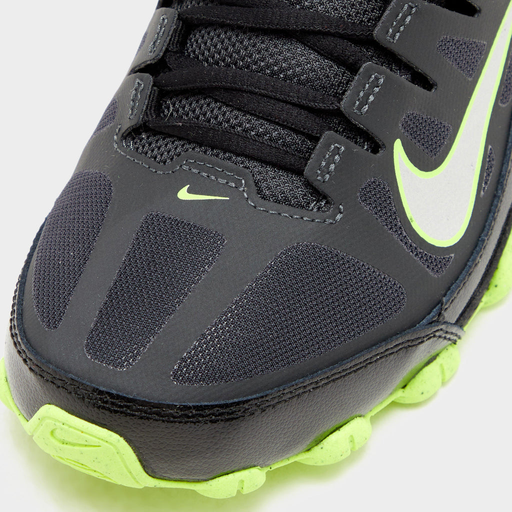 Men's Reax 8 TR Workout Shoes